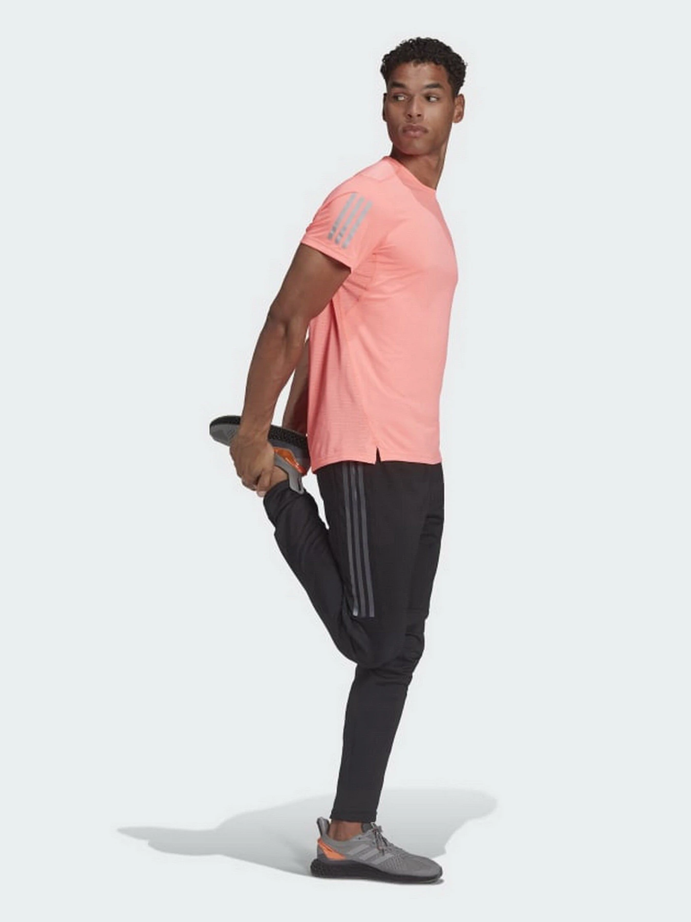 Брюки Adidas Run Icon Performance модель HE2470 Брюки Adidas Run Icon Performance модель HE2470 Фото