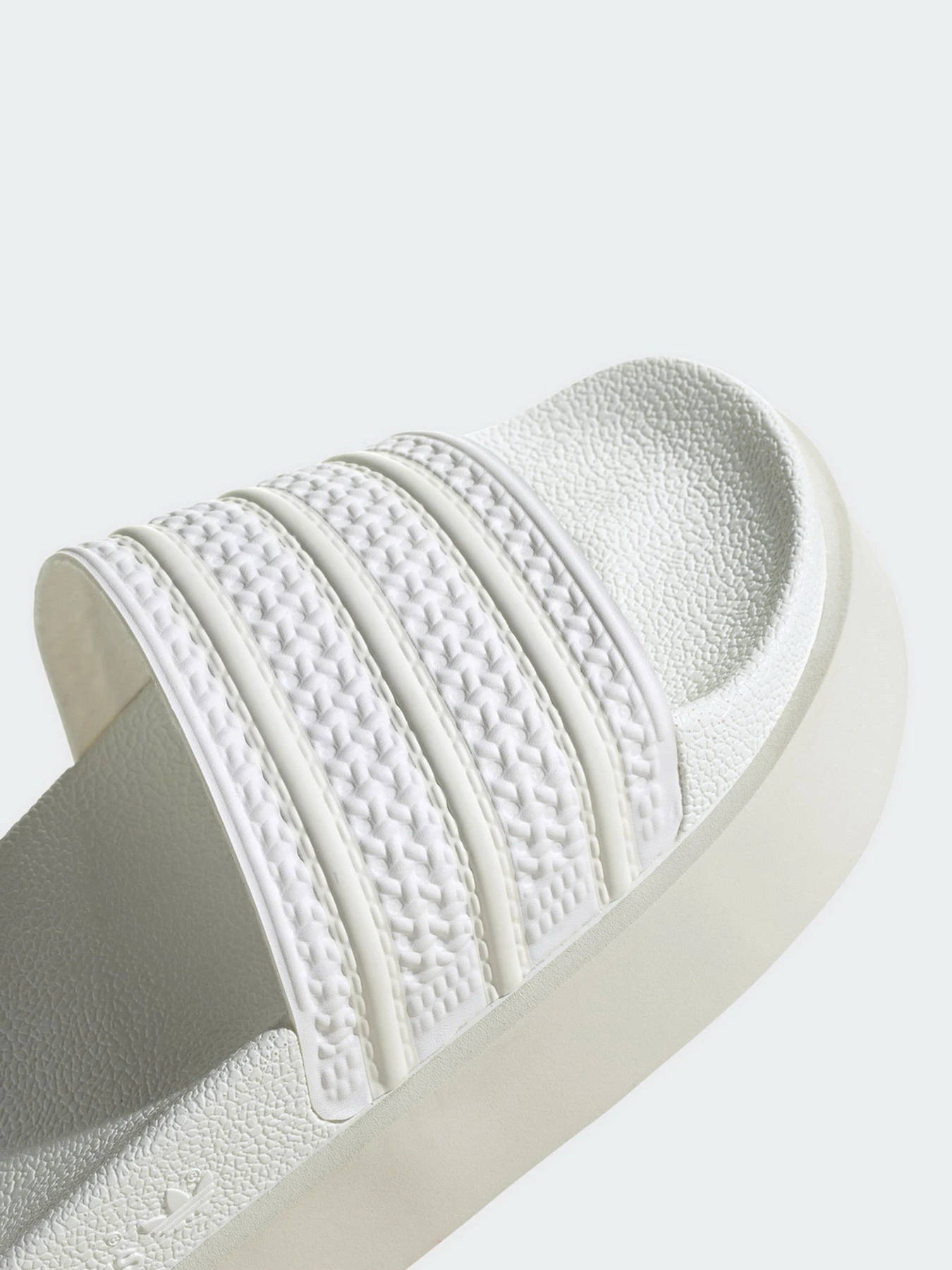 Шльопанці Adidas Adilette Bonega модель GY0886 Шльопанці Adidas Adilette Bonega модель GY0886 Фото