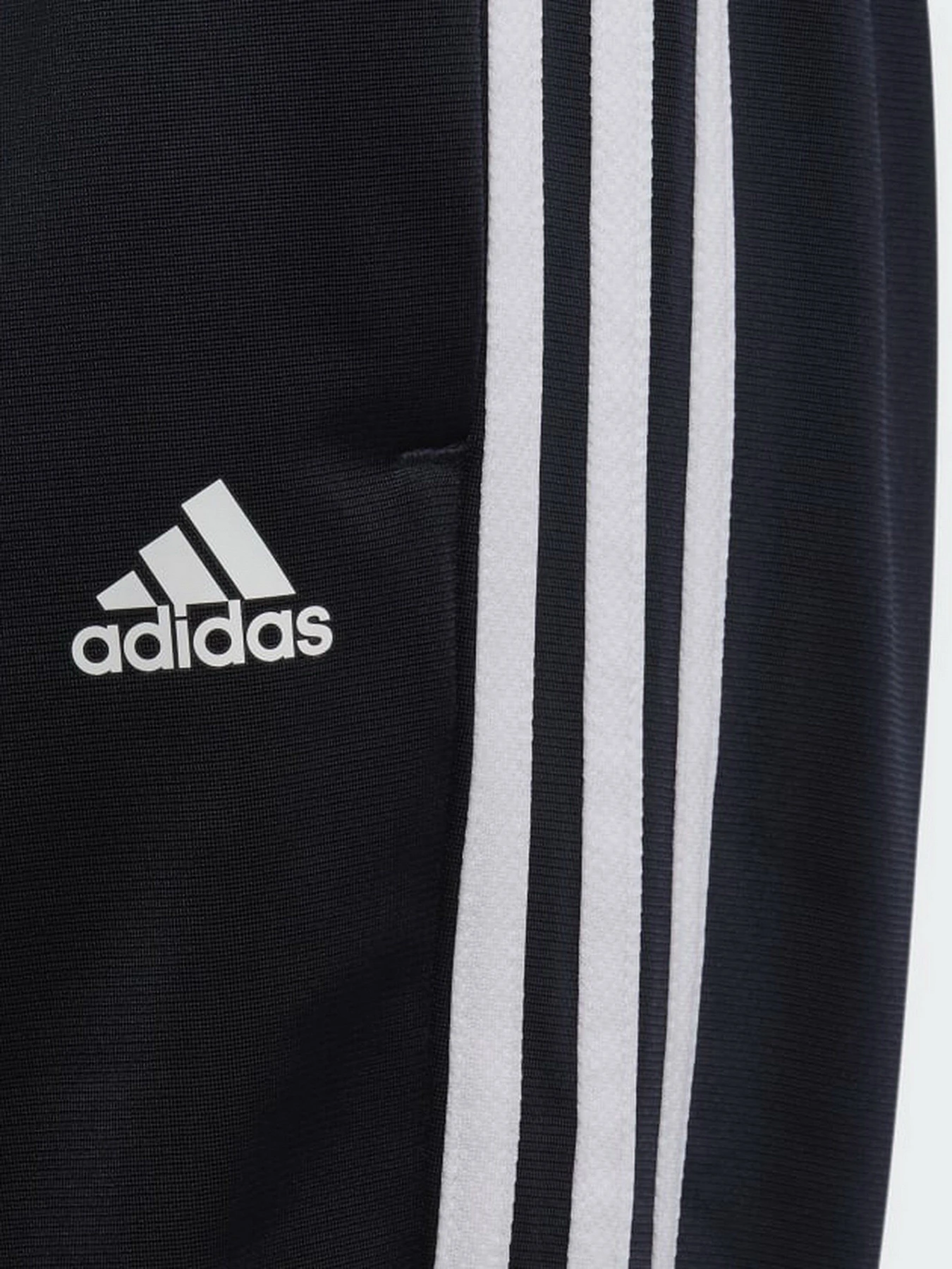 Костюми Adidas Tiberio Essentials модель HE9316 Костюми Adidas Tiberio Essentials модель HE9316 Фото