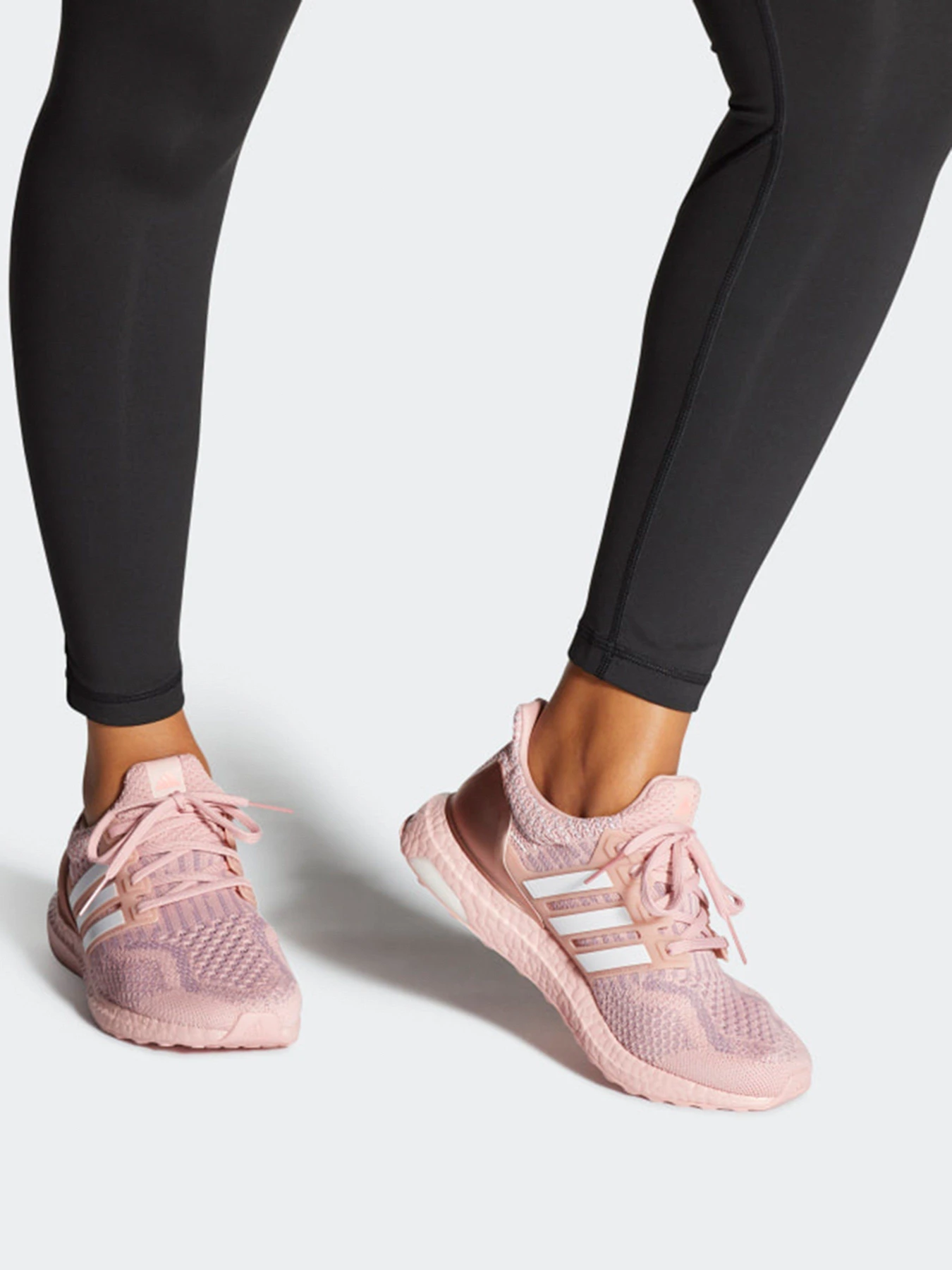 Кроссовки Adidas Ultraboost 5.0 Dna модель GY7953 Фото