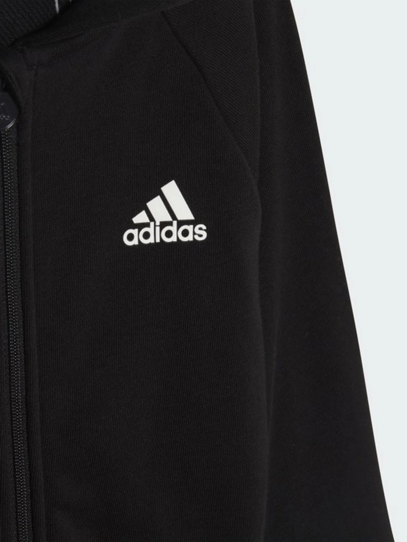 Костюмы Adidas Future Icons 3-Stripes модель HF1968 Костюмы Adidas Future Icons 3-Stripes модель HF1968 Фото