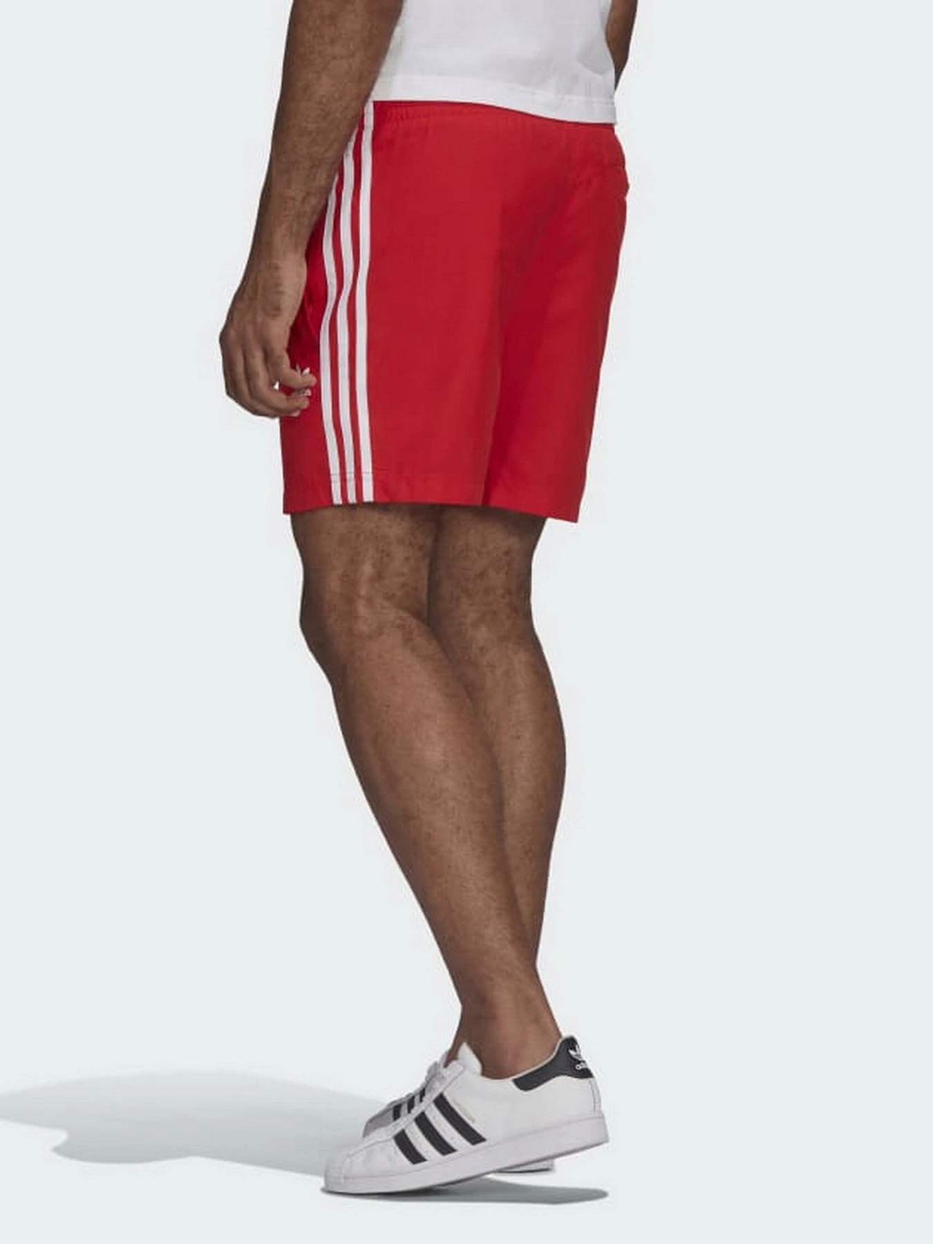 Одежда для пляжа Adidas Adicolor Classics 3-Stripes Swim модель HF2120 Одежда для пляжа Adidas Adicolor Classics 3-Stripes Swim модель HF2120 Фото