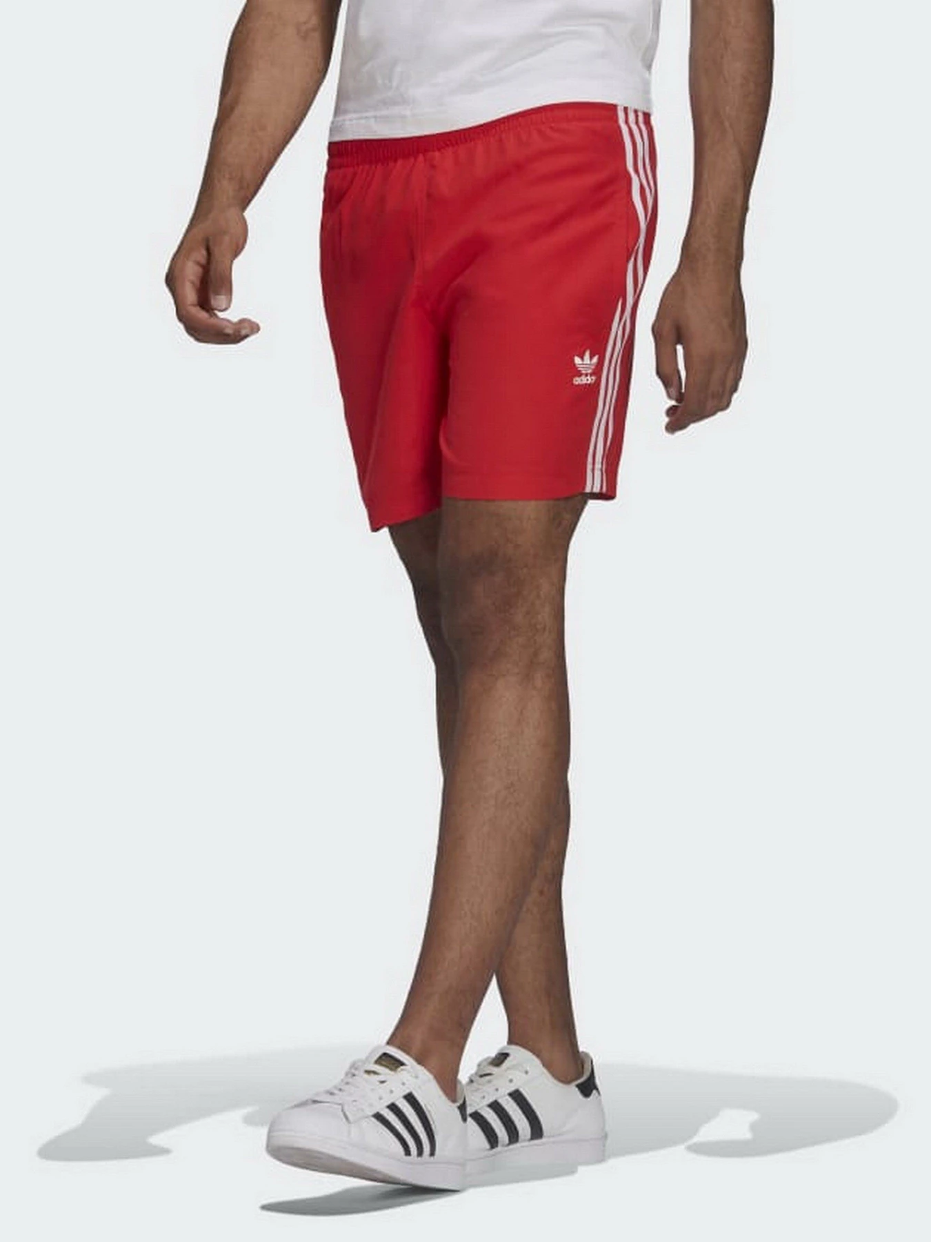 Одежда для пляжа Adidas Adicolor Classics 3-Stripes Swim модель HF2120 Одежда для пляжа Adidas Adicolor Classics 3-Stripes Swim модель HF2120 Фото