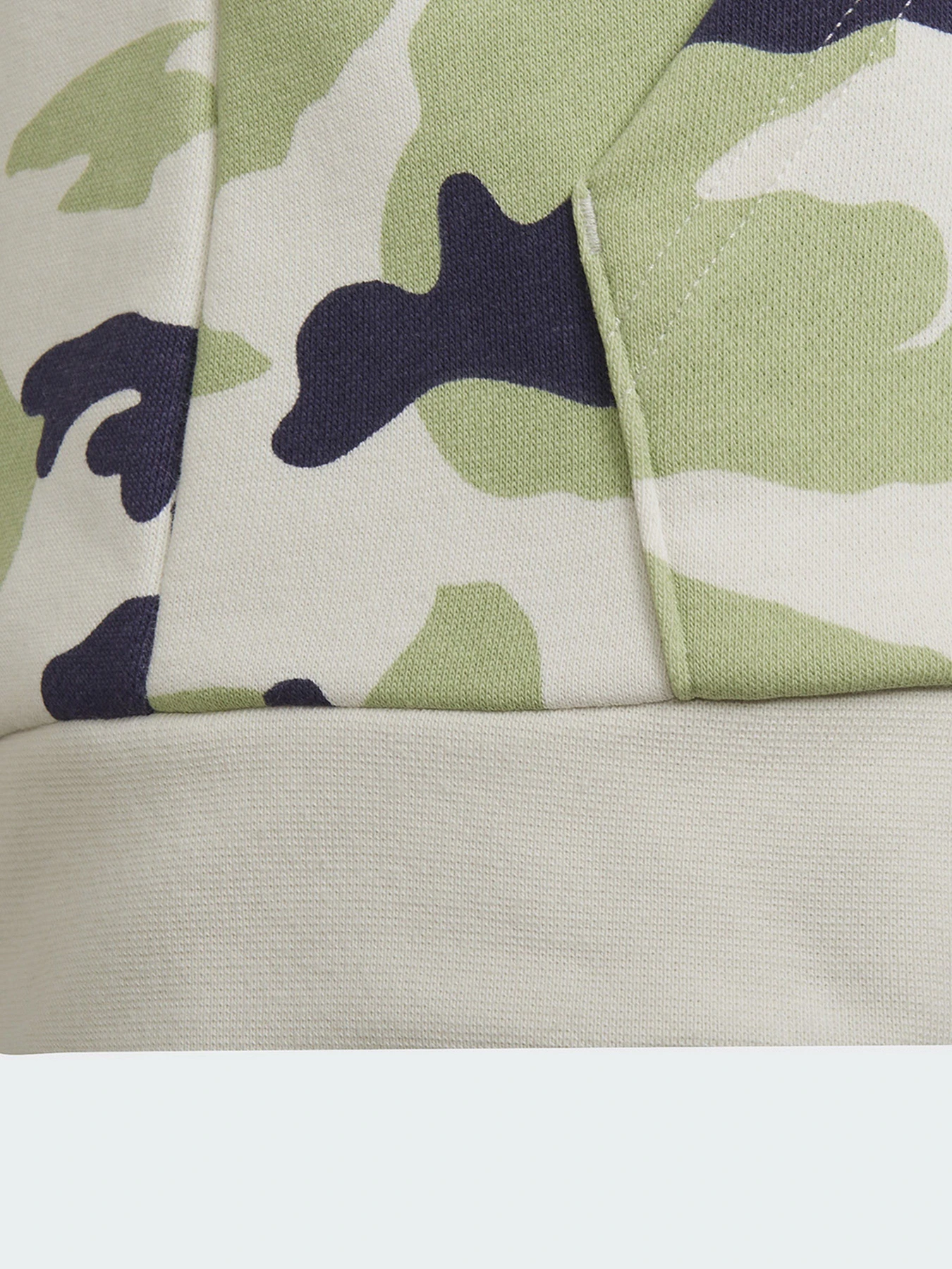 Худи и свитшоты Adidas Camo Originals модель HF7449 Худи и свитшоты Adidas Camo Originals модель HF7449 Фото