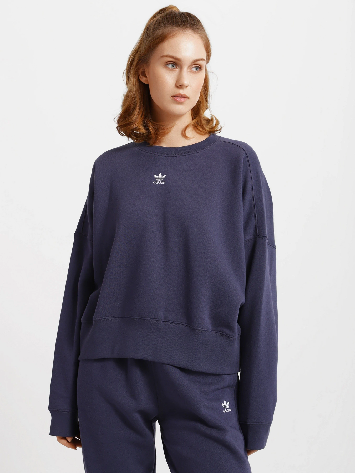Худи и свитшоты Adidas Adicolor Essentials модель HF7481 Худи и свитшоты Adidas Adicolor Essentials модель HF7481 Фото
