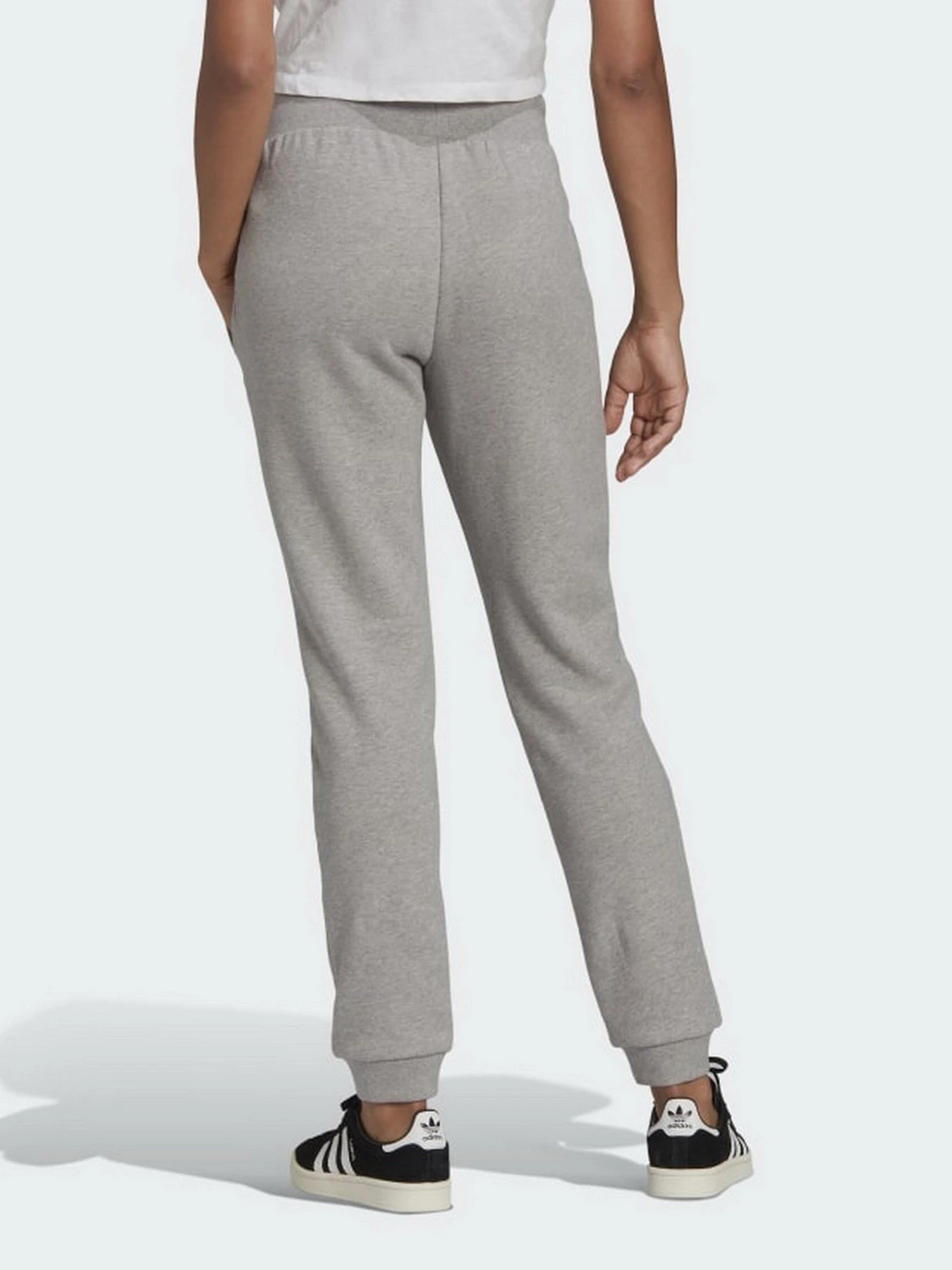 Брюки Adidas Adicolor Essentials Slim модель HF7501 Брюки Adidas Adicolor Essentials Slim модель HF7501 Фото