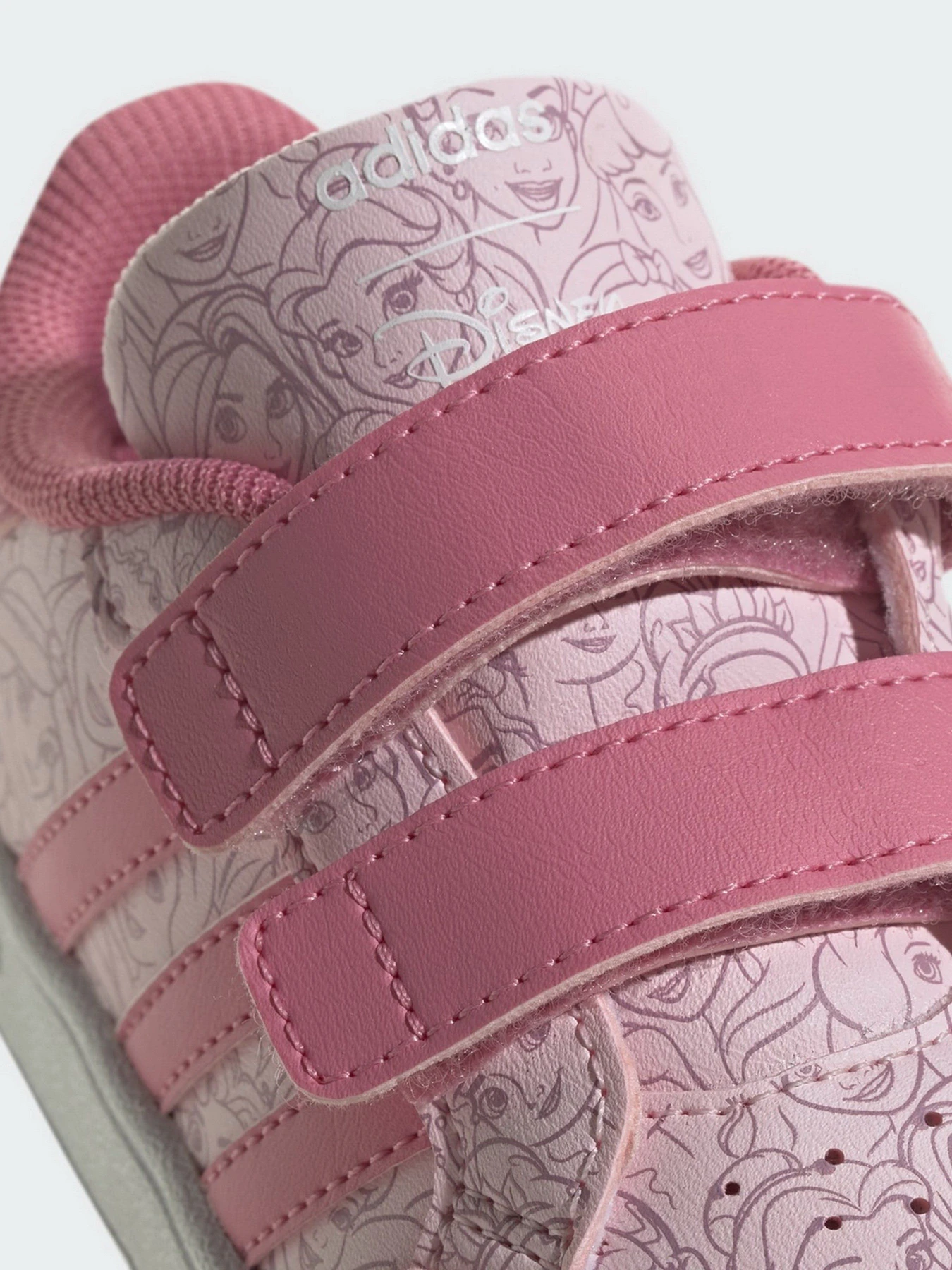 Кеди Adidas x Disney Princess Breaknet модель GZ3302 Кеди Adidas x Disney Princess Breaknet модель GZ3302 Фото
