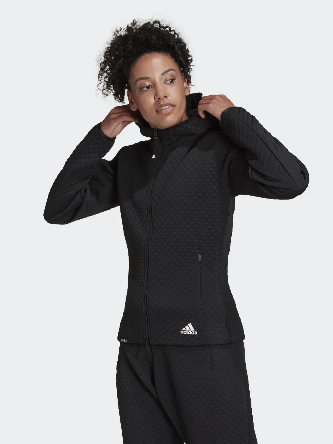 Худи и свитшоты Adidas ZNE модель GT3719 Худи и свитшоты Adidas ZNE модель GT3719 Фото