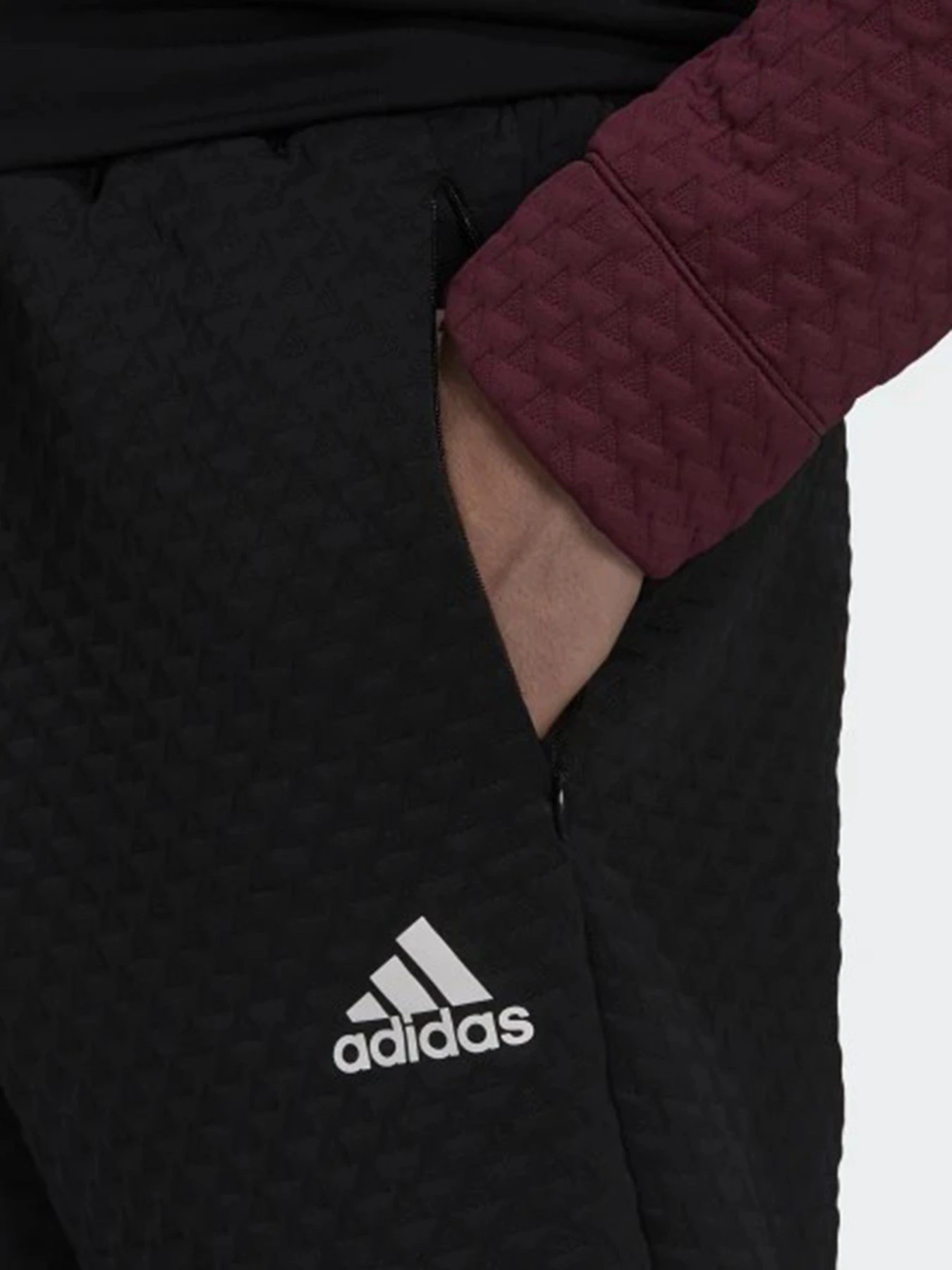 Брюки Adidas Sportswear Z.N.E. модель GT3743 Брюки Adidas Sportswear Z.N.E. модель GT3743 Фото