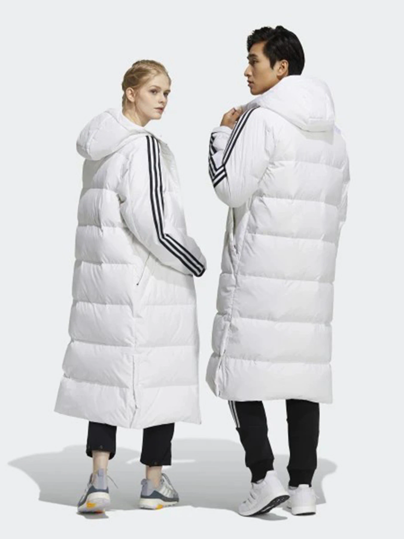 Куртки та дублянки Adidas 3-Stripes модель H20762 Куртки та дублянки Adidas 3-Stripes модель H20762 Фото