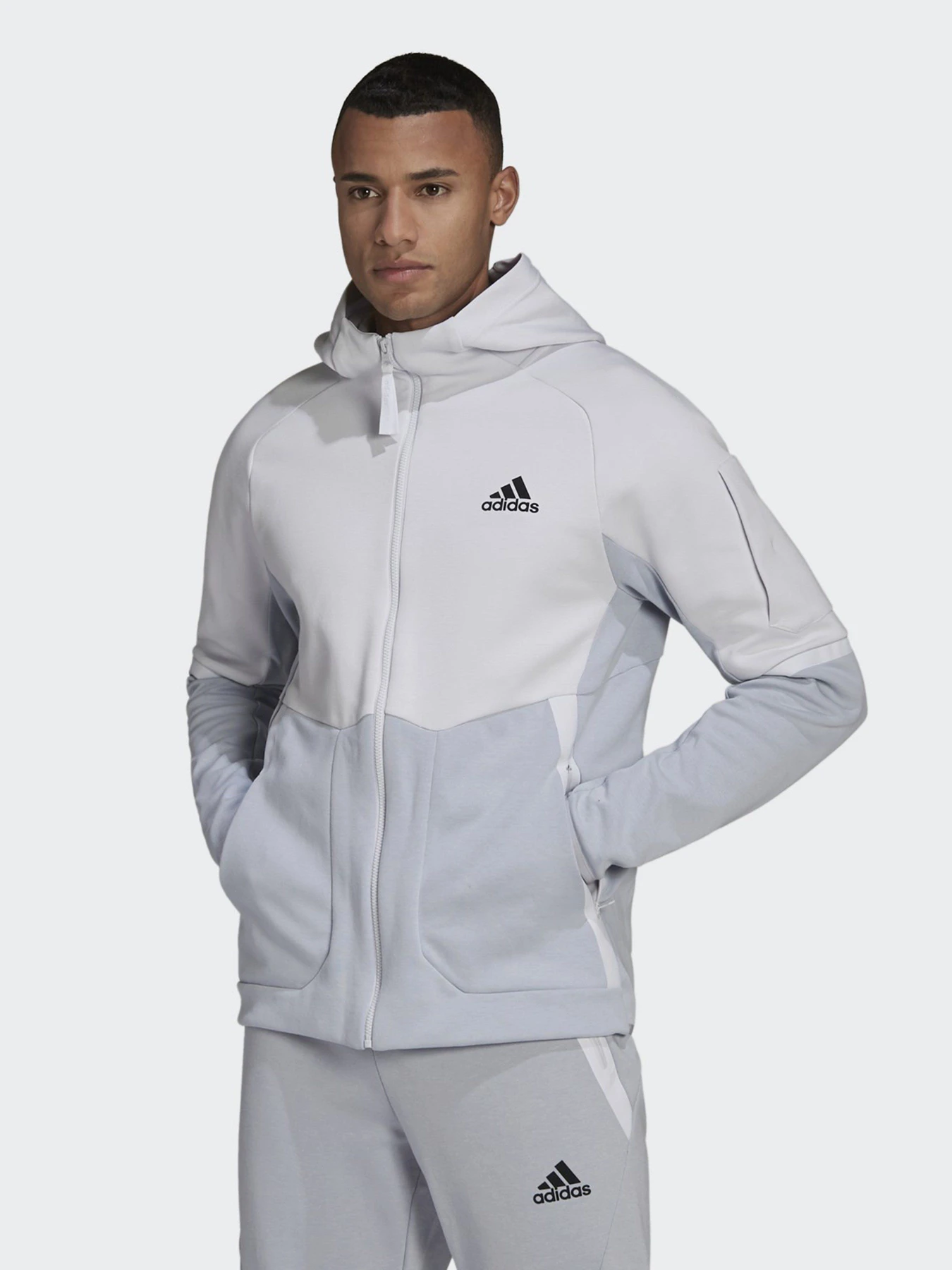 Худи и свитшоты Adidas Designed for Gameday модель HE5028 Фото