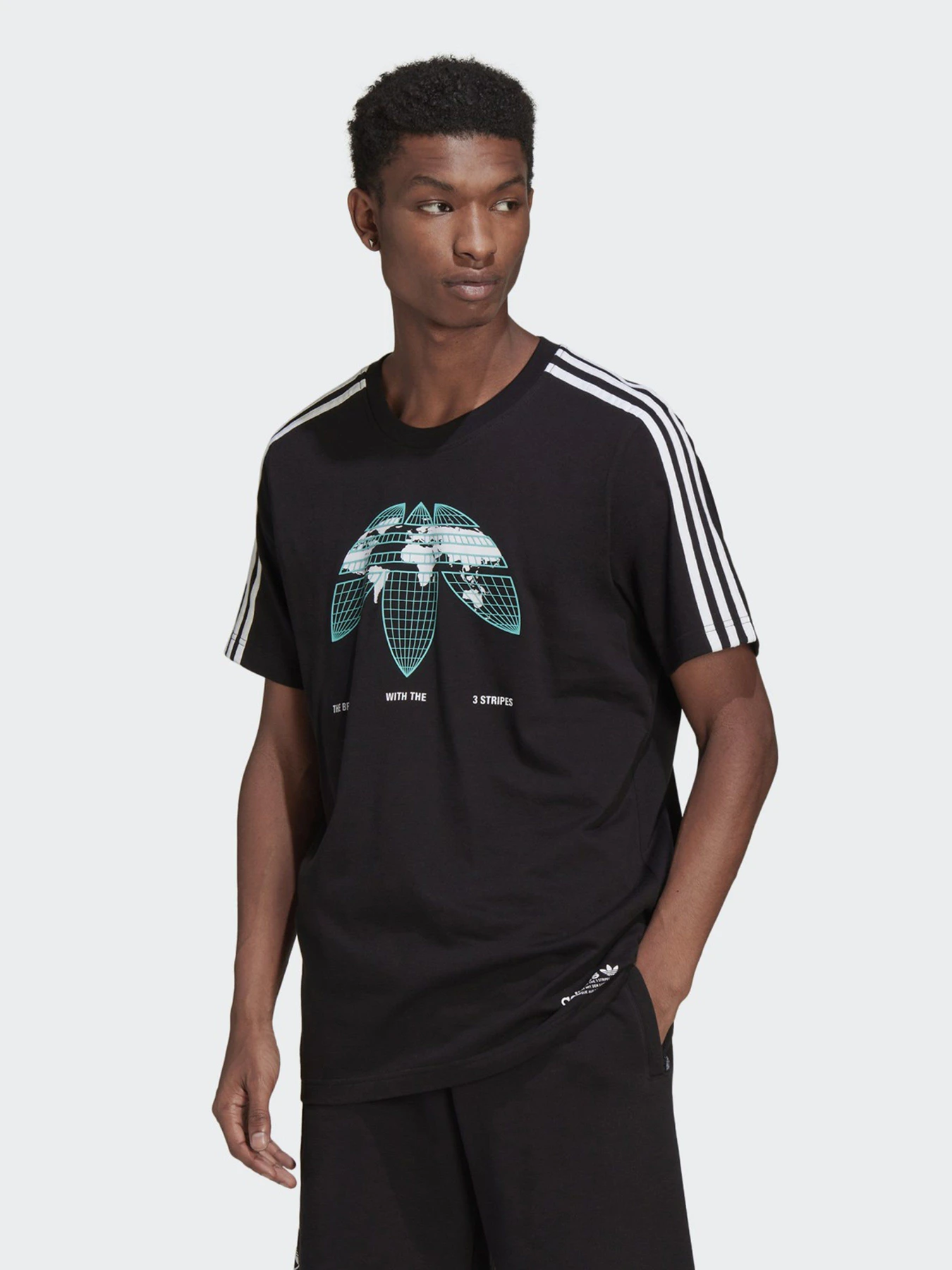 Футболки и поло Adidas Graphics United модель HF4906 Футболки и поло Adidas Graphics United модель HF4906 Фото