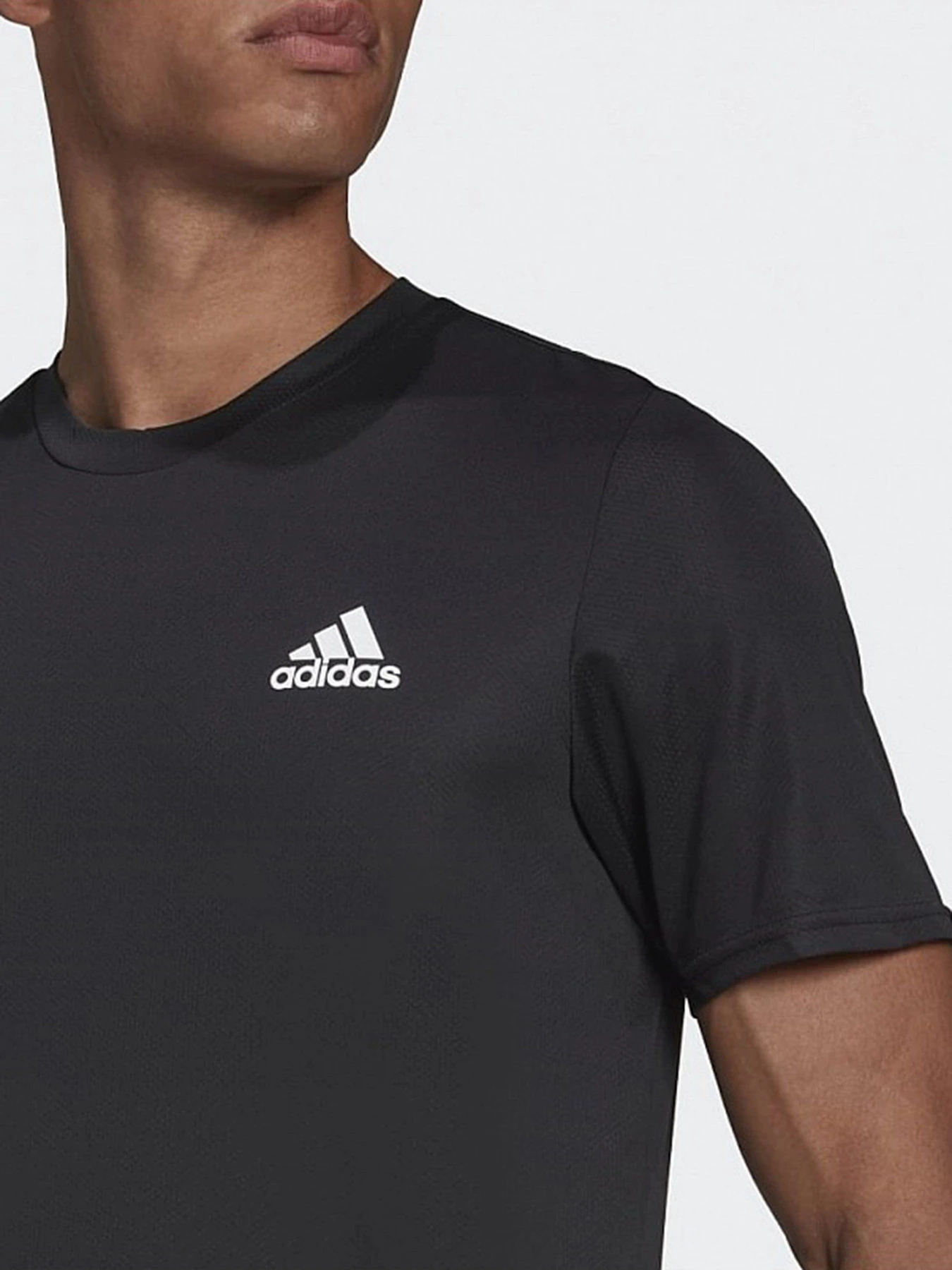 Футболки и поло Adidas Aeroready Designed for Movement модель HF7214 Футболки и поло Adidas Aeroready Designed for Movement модель HF7214 Фото