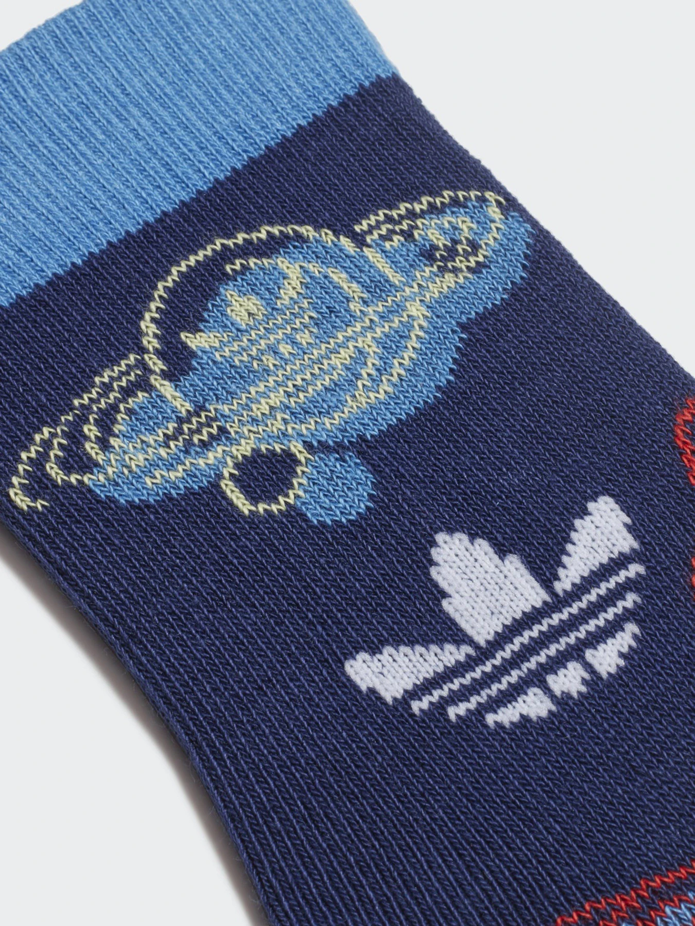 Шкарпетки та гольфи Adidas TREFOIL UNIVERSE Originals модель H32447 Шкарпетки та гольфи Adidas TREFOIL UNIVERSE Originals модель H32447 Фото