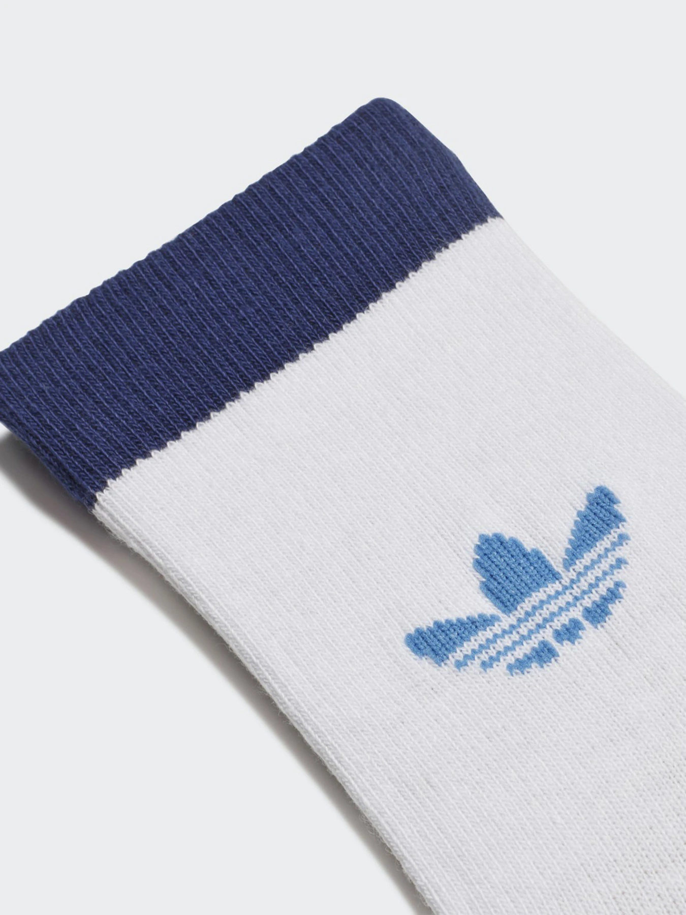 Шкарпетки та гольфи Adidas TREFOIL UNIVERSE Originals модель H32447 Шкарпетки та гольфи Adidas TREFOIL UNIVERSE Originals модель H32447 Фото