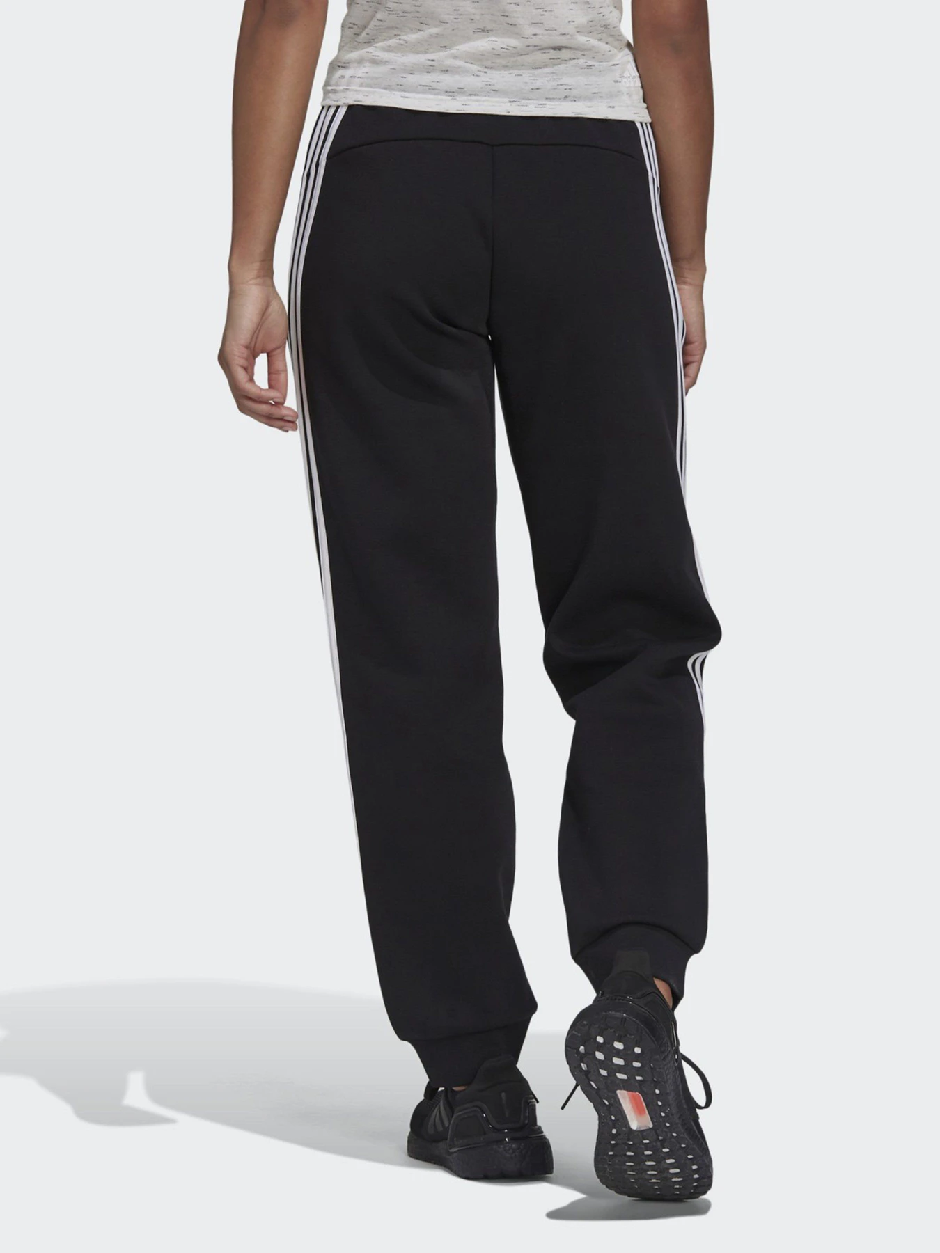 Брюки Adidas Sportswear Future Icons 3-Stripes модель GU9700 Брюки Adidas Sportswear Future Icons 3-Stripes модель GU9700 Фото