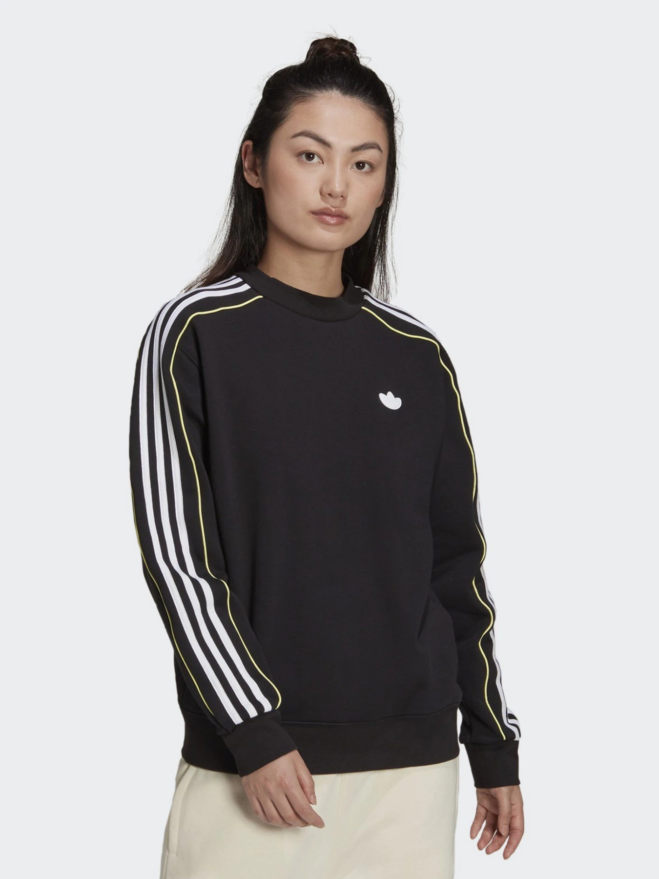 Худі та світшоти Adidas PIPING модель H15826 Худі та світшоти Adidas PIPING модель H15826 Фото