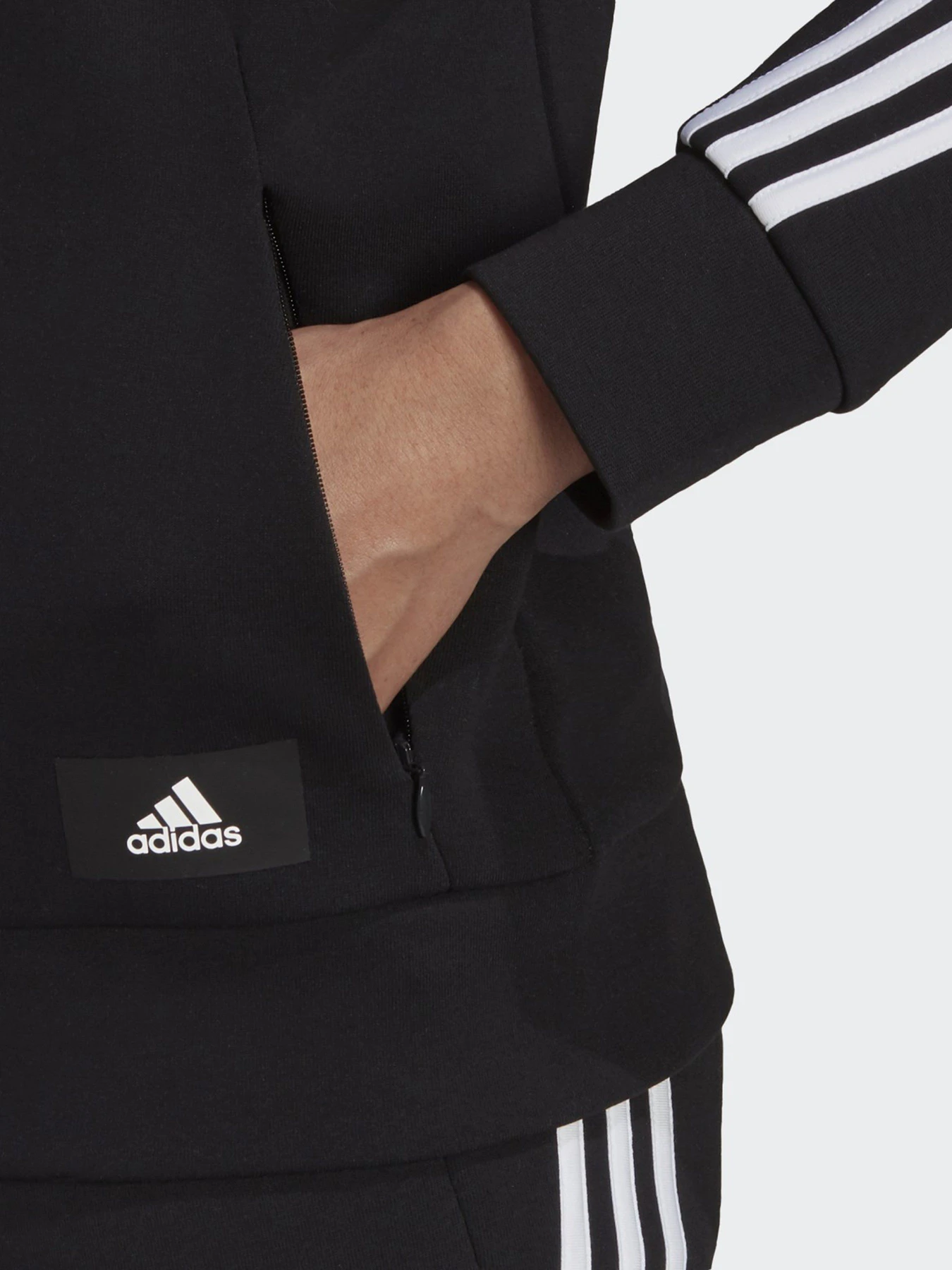Худи и свитшоты Adidas Sportswear 3-Stripes Future Icons модель H57287 Худи и свитшоты Adidas Sportswear 3-Stripes Future Icons модель H57287 Фото