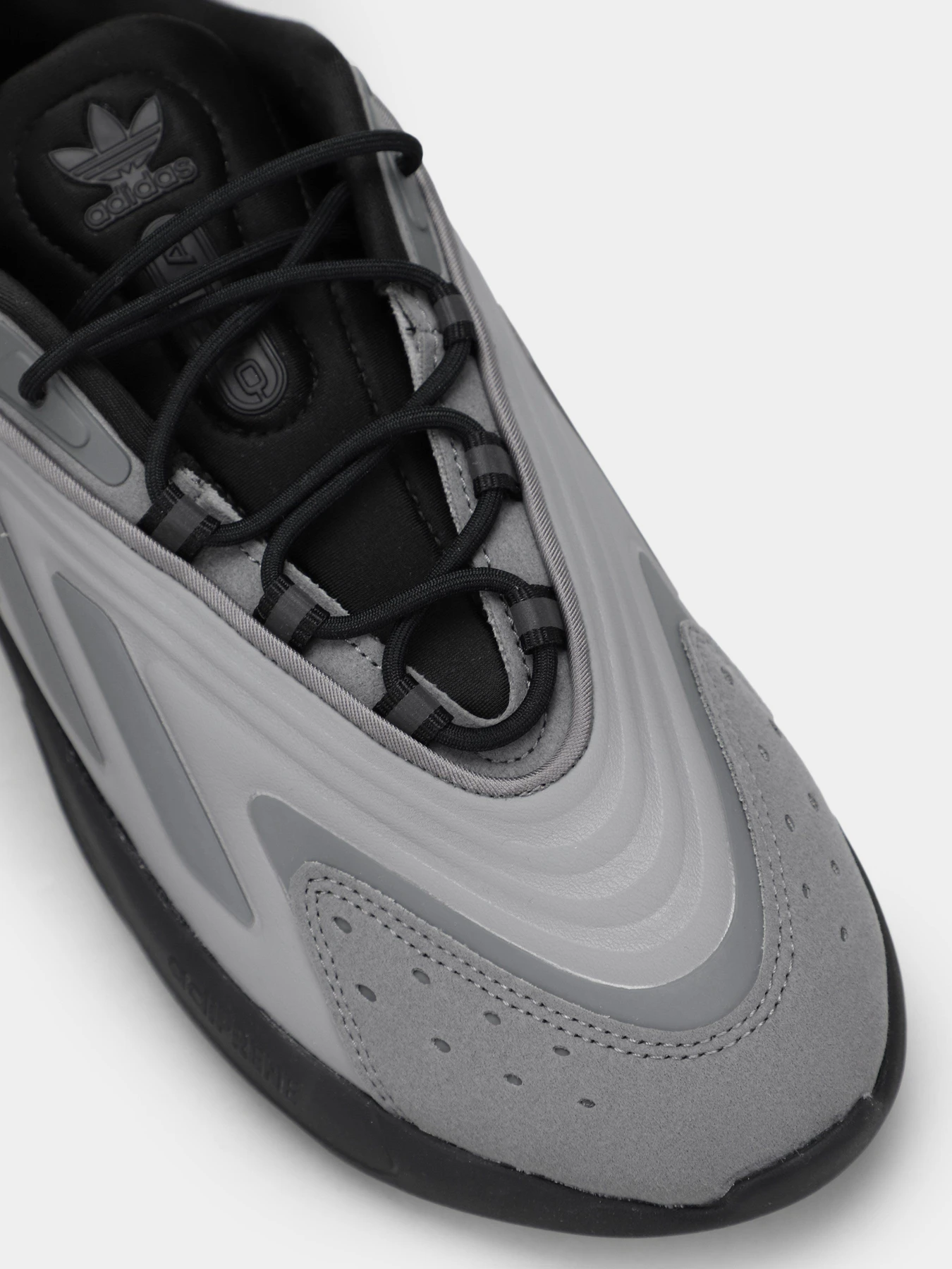 Кроссовки Adidas Ozelia модель H04253 Фото