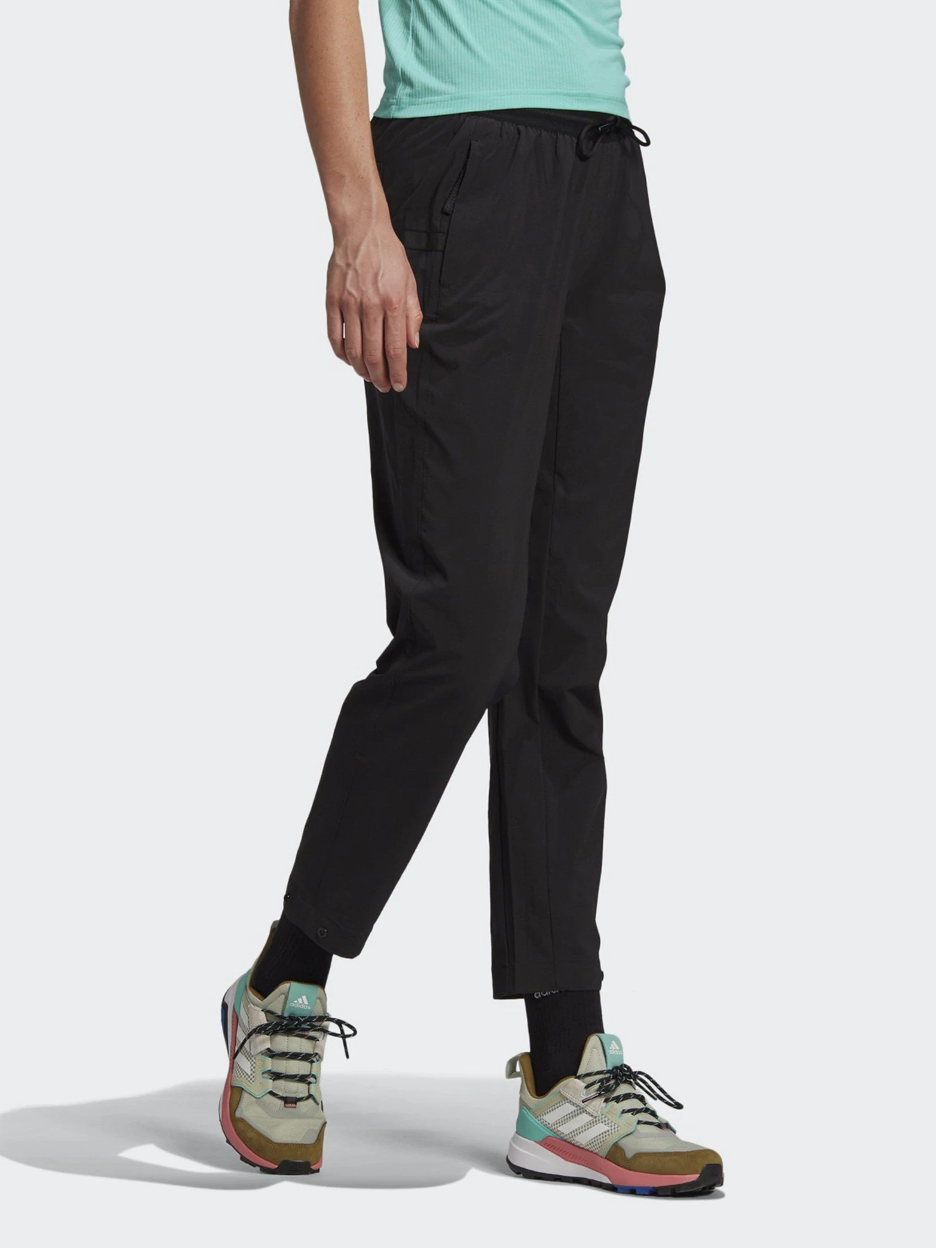 Брюки Adidas Terrex Liteflex Hiking модель GI7176 Брюки Adidas Terrex Liteflex Hiking модель GI7176 Фото