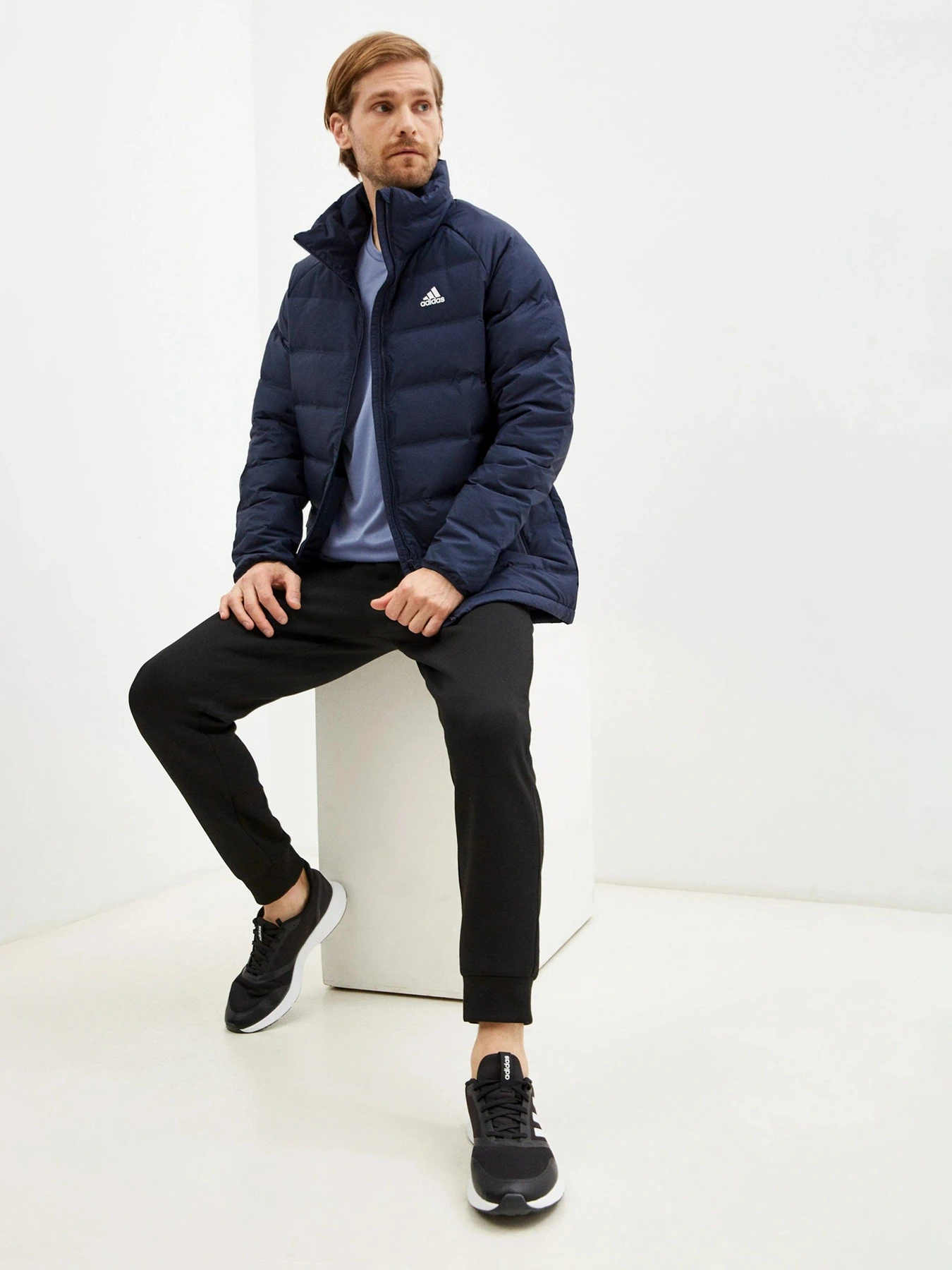 Куртки и дубленки Adidas Helionic Mid Length Down модель GT9198 Куртки и дубленки Adidas Helionic Mid Length Down модель GT9198 Фото
