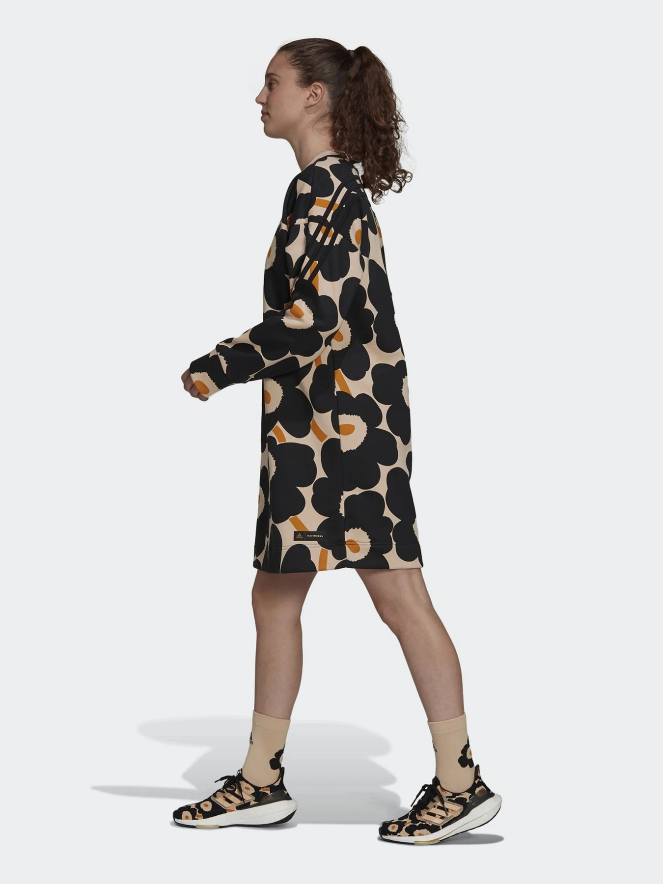 Сукні Adidas Originals Sportswear Marimekko модель H23804 Сукні Adidas Originals Sportswear Marimekko модель H23804 Фото