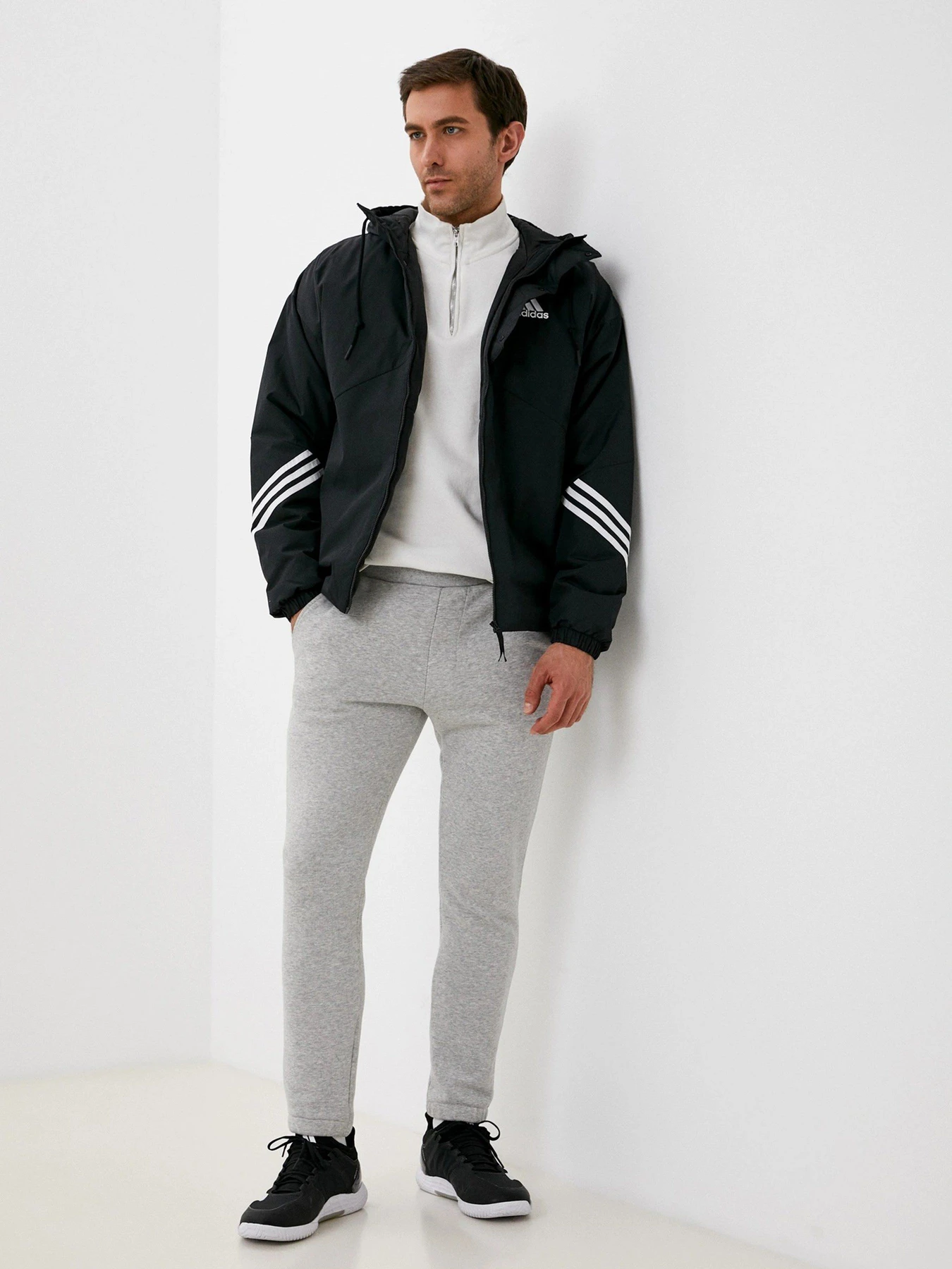 Куртки и дубленки Adidas BACK TO SPORT модель H50969 Куртки и дубленки Adidas BACK TO SPORT модель H50969 Фото