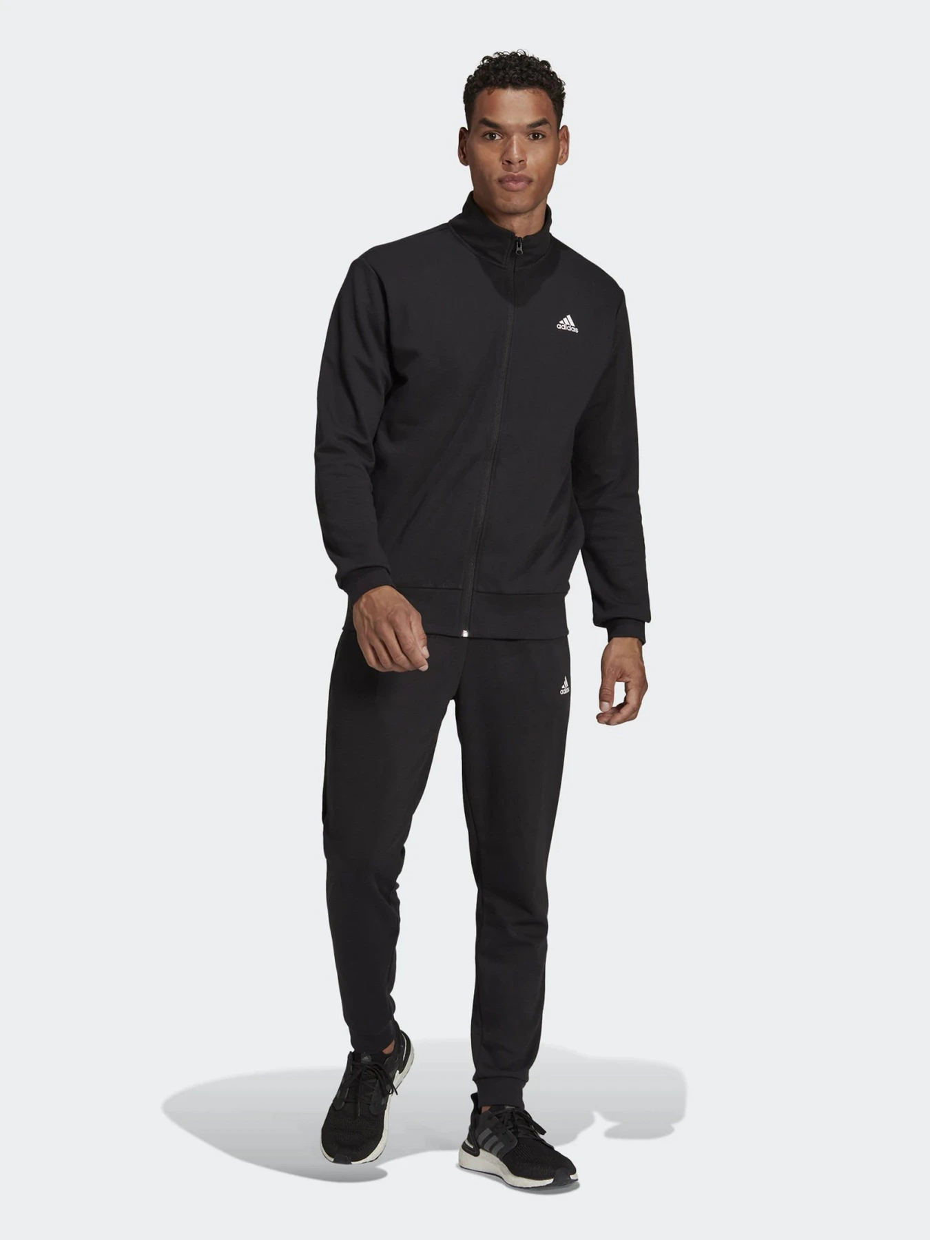 Костюмы Adidas Logo Graphic модель HE2228 Костюмы Adidas Logo Graphic модель HE2228 Фото
