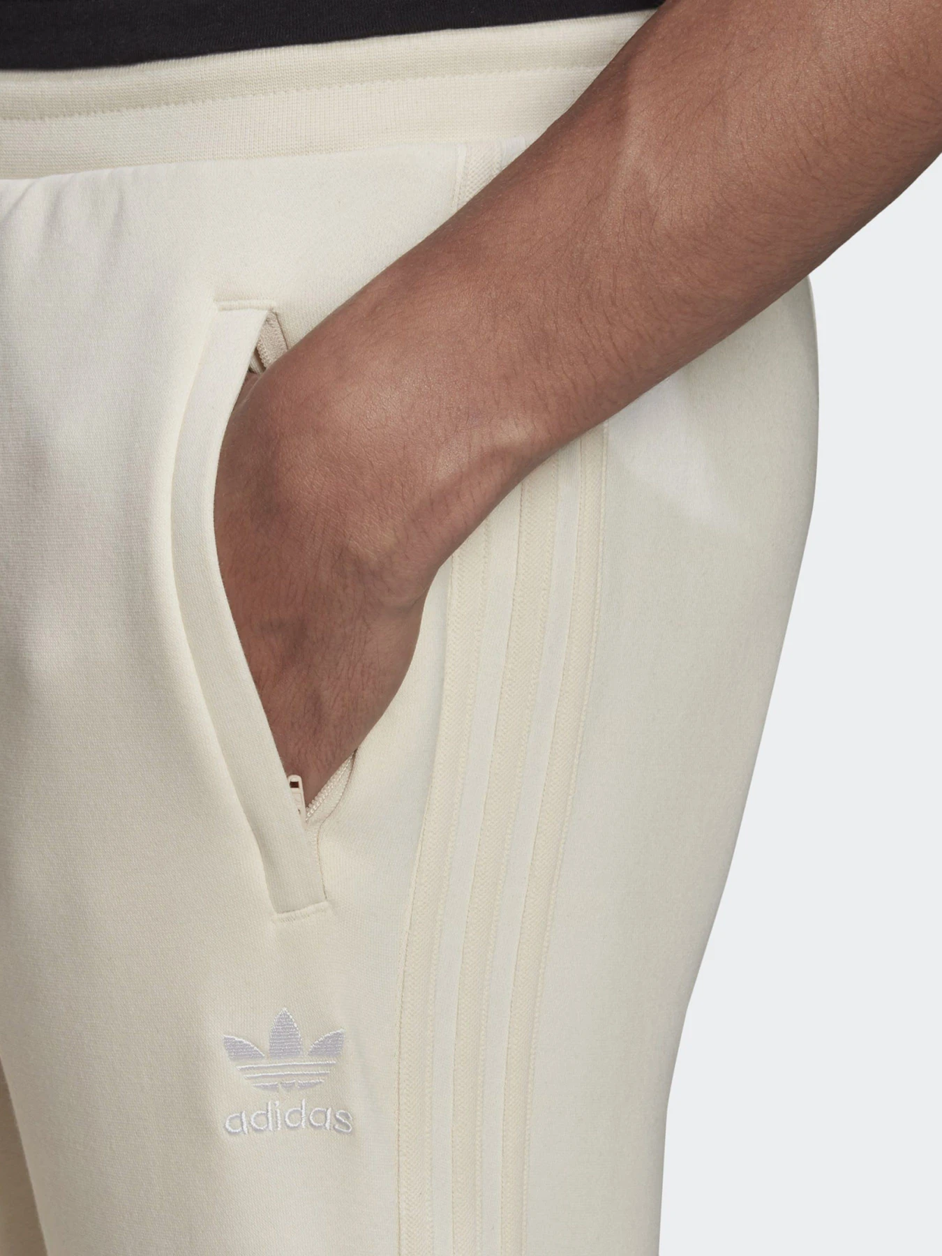 Брюки Adidas ADICOLOR 3-STRIPES NO-DYE модель GN3456 Фото