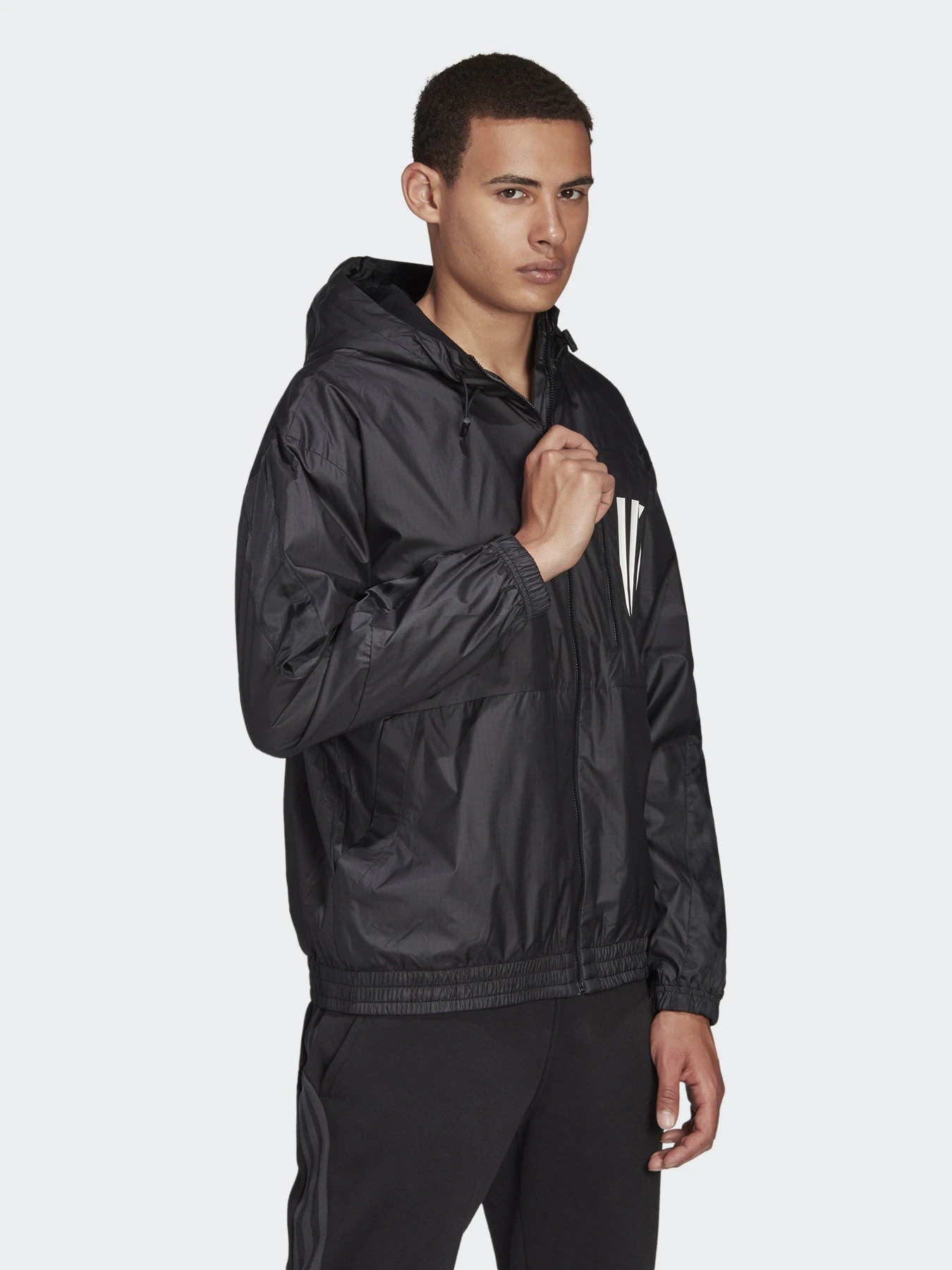 Куртки и дубленки Adidas Sportswear W.N.D. модель H42037 Куртки и дубленки Adidas Sportswear W.N.D. модель H42037 Фото