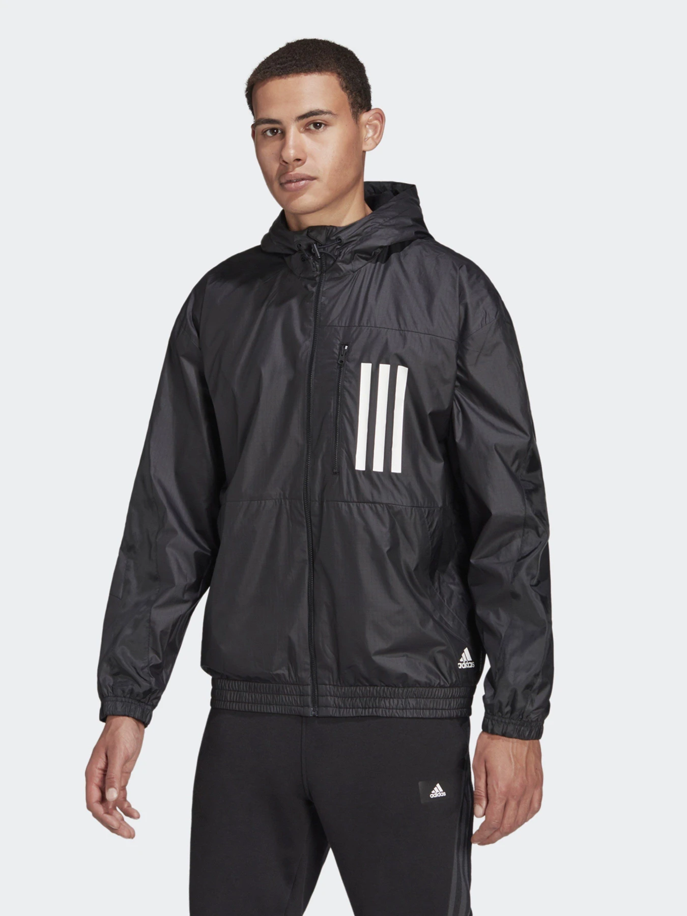 Куртки и дубленки Adidas Sportswear W.N.D. модель H42037 Куртки и дубленки Adidas Sportswear W.N.D. модель H42037 Фото