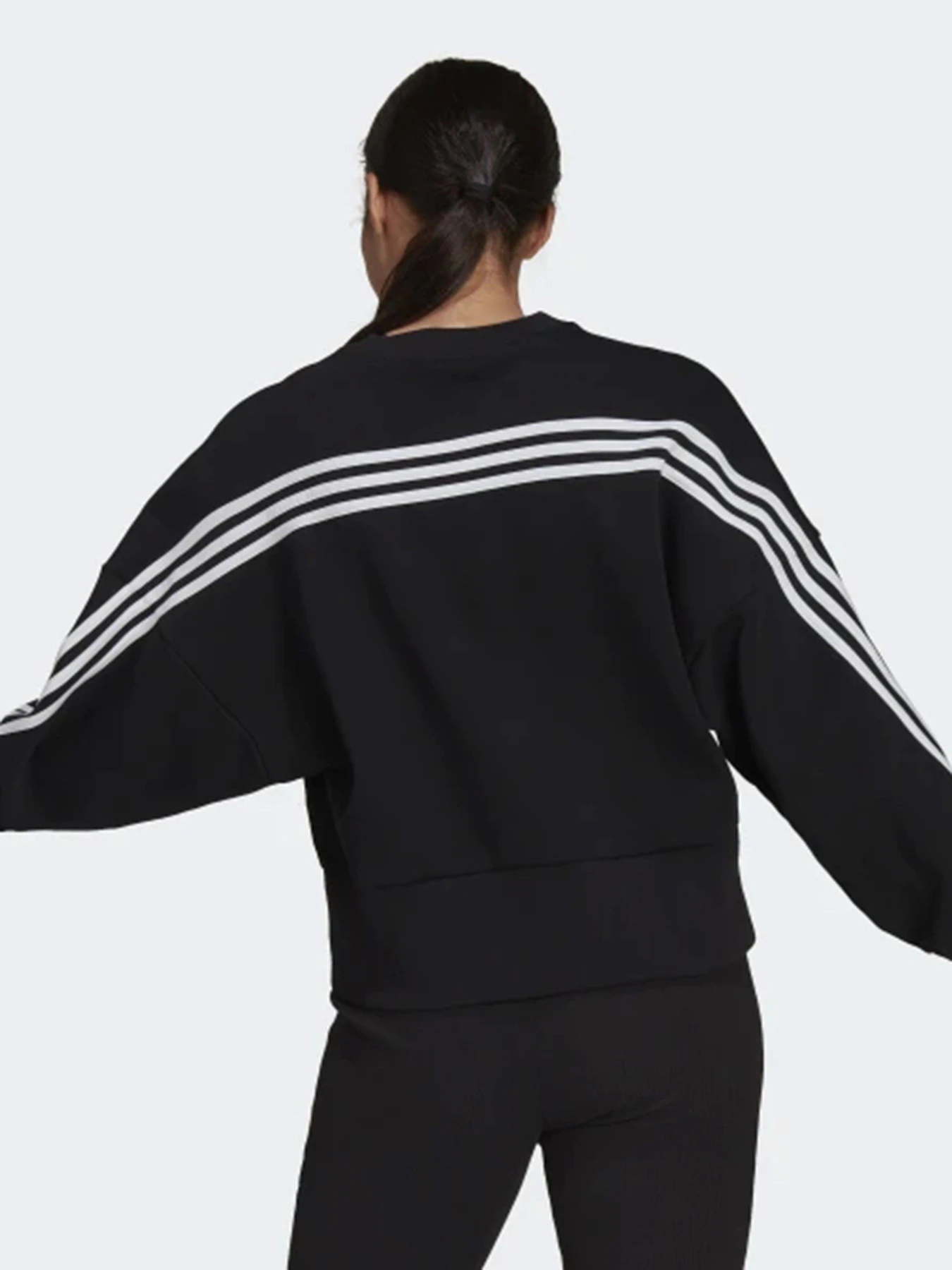 Худи и свитшоты Adidas Sportswear Future Icons 3-Stripes модель H67036 Худи и свитшоты Adidas Sportswear Future Icons 3-Stripes модель H67036 Фото