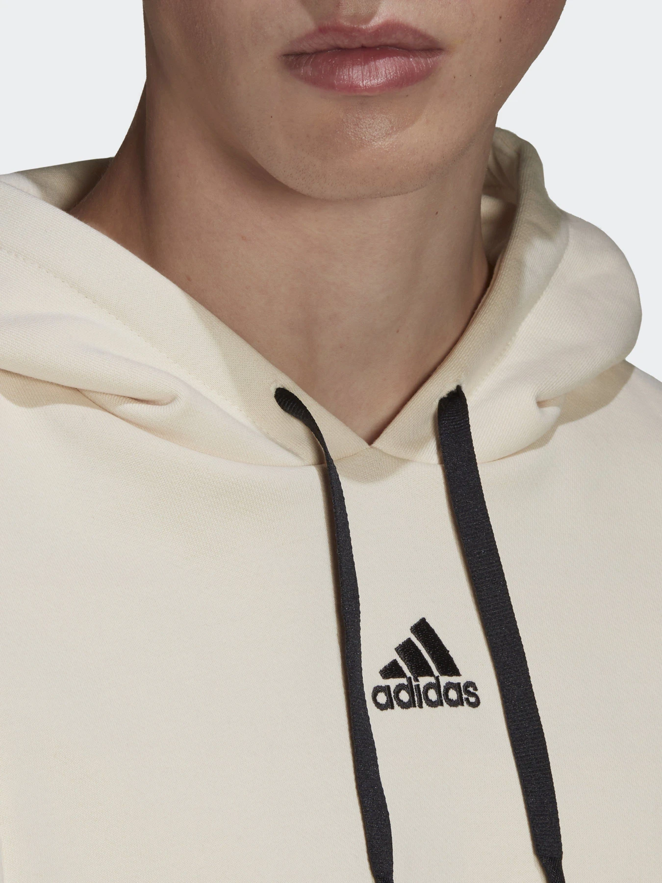 Худи и свитшоты Adidas Studio Lounge модель HB0483 Фото