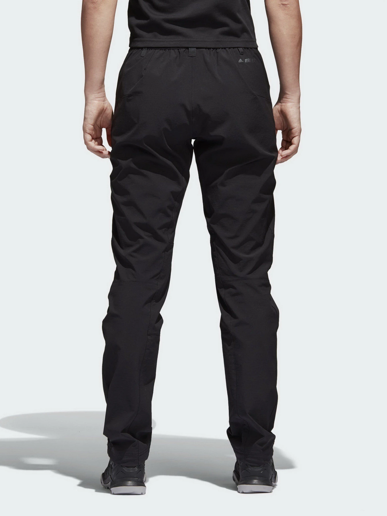 Брюки Adidas Multi W модель CF4688 Брюки Adidas Multi W модель CF4688 Фото