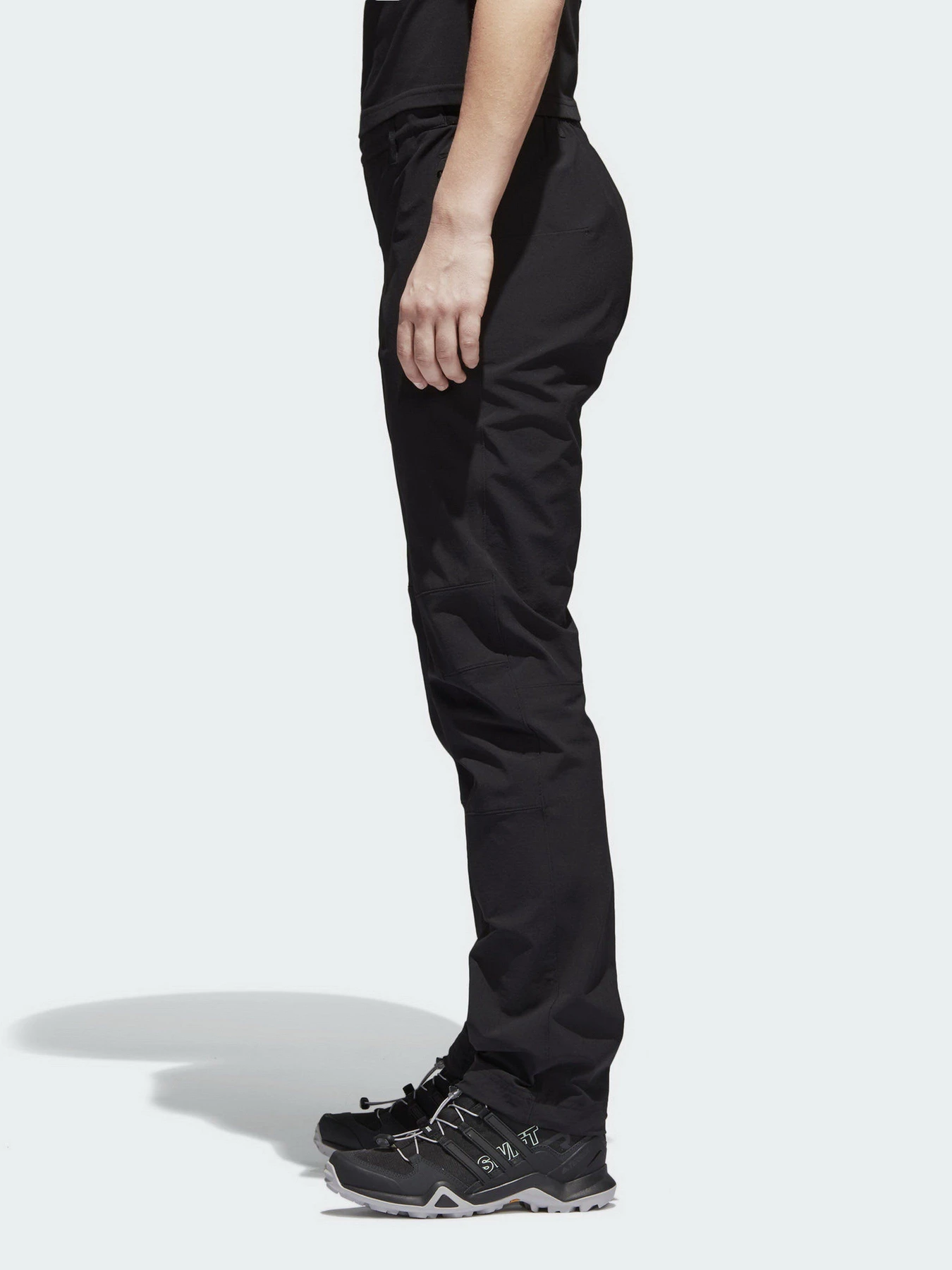 Брюки Adidas Multi W модель CF4688 Брюки Adidas Multi W модель CF4688 Фото
