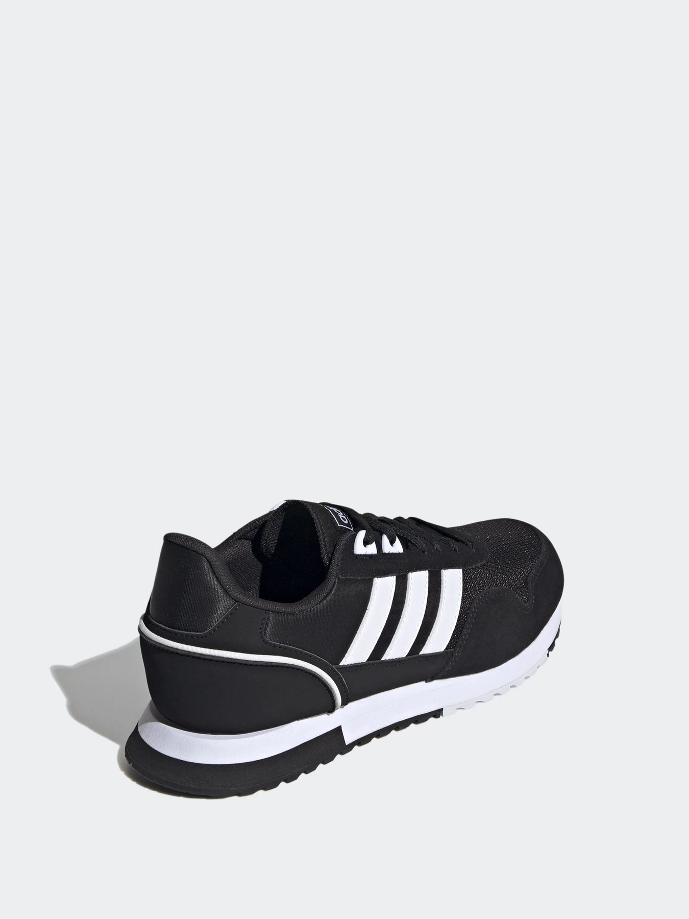 Кросівки Adidas 8K 2020 модель FY8040 Кросівки Adidas 8K 2020 модель FY8040 Фото