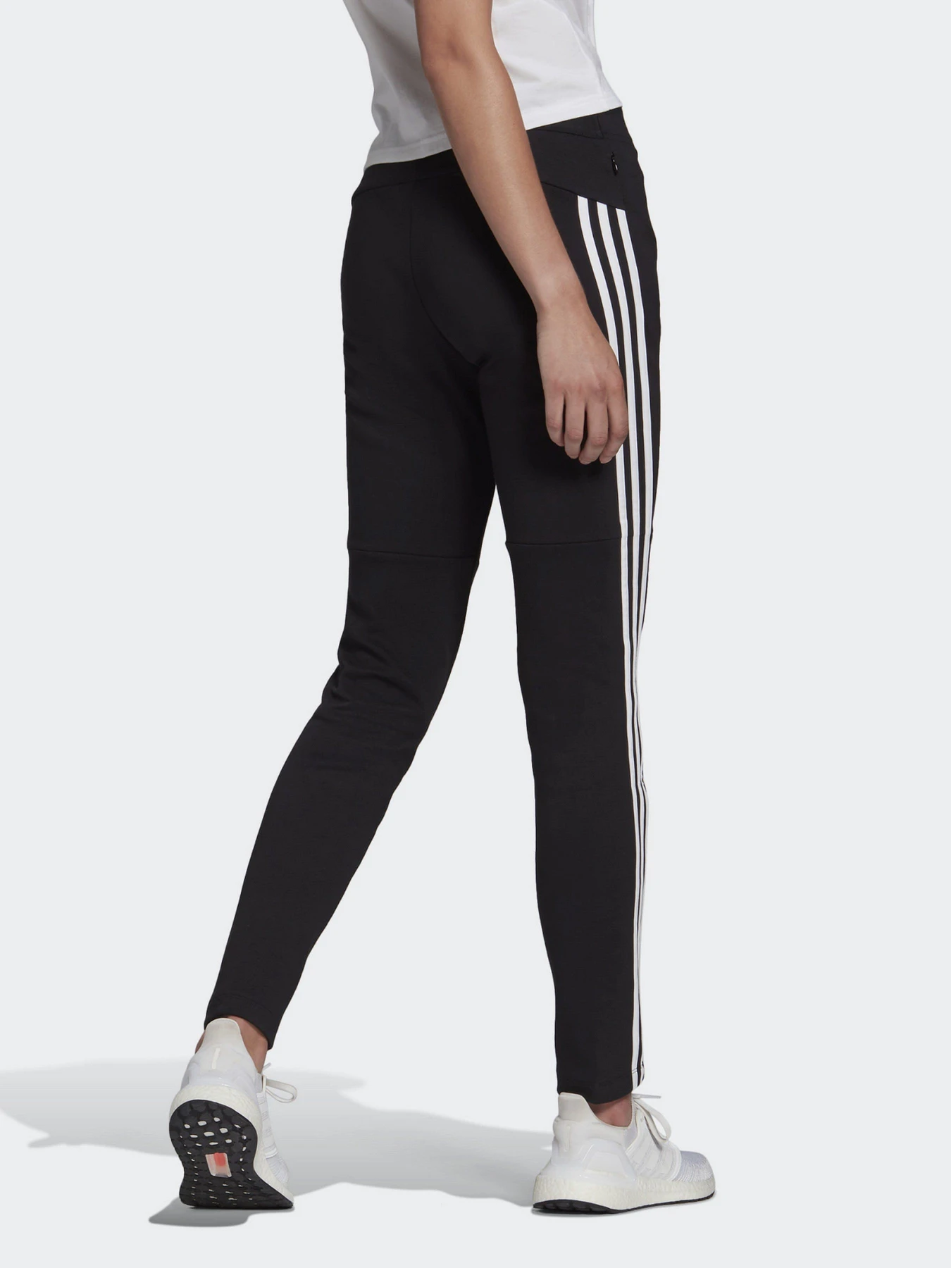 Брюки Adidas Sportswear 3-Stripes модель GP7350 Брюки Adidas Sportswear 3-Stripes модель GP7350 Фото