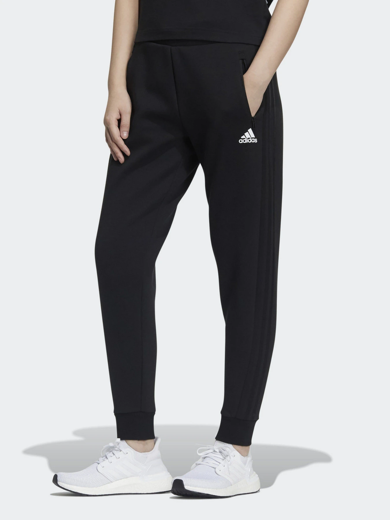 Брюки Adidas Future Icon Sportswear модель GT6825 Брюки Adidas Future Icon Sportswear модель GT6825 Фото
