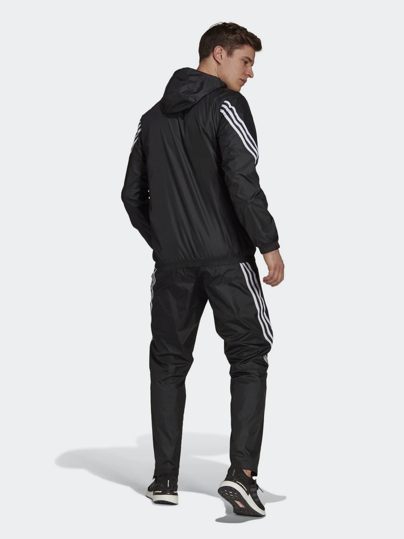 Костюми Adidas SPORTSWEAR модель H15580 Костюми Adidas SPORTSWEAR модель H15580 Фото