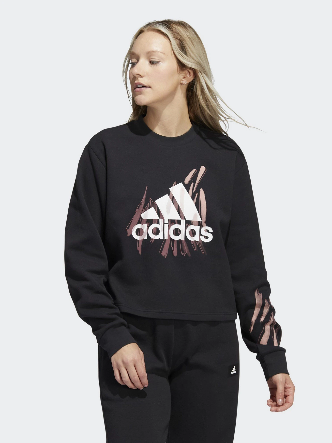 Худі та світшоти Adidas Water Tiger Graphic модель H57416 Худі та світшоти Adidas Water Tiger Graphic модель H57416 Фото
