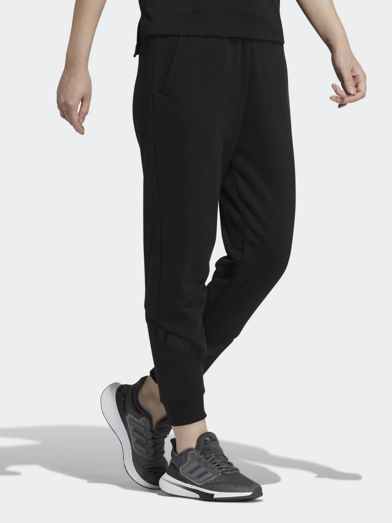Брюки Adidas Women Word модель HC2535 Брюки Adidas Women Word модель HC2535 Фото