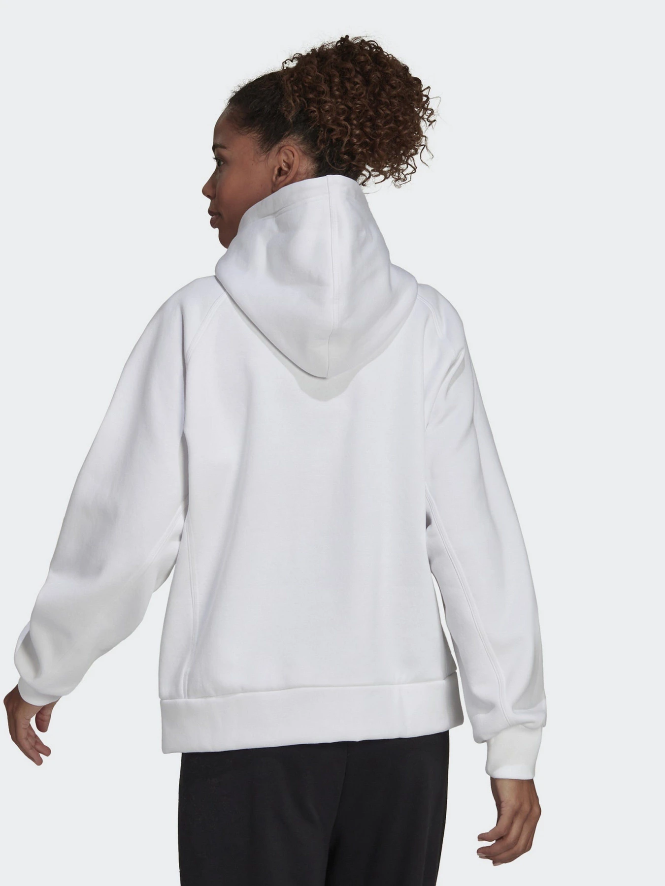 Худи и свитшоты Adidas Sportswear Studio Lounge Fleece Kapuzen модель HE1742 Худи и свитшоты Adidas Sportswear Studio Lounge Fleece Kapuzen модель HE1742 Фото