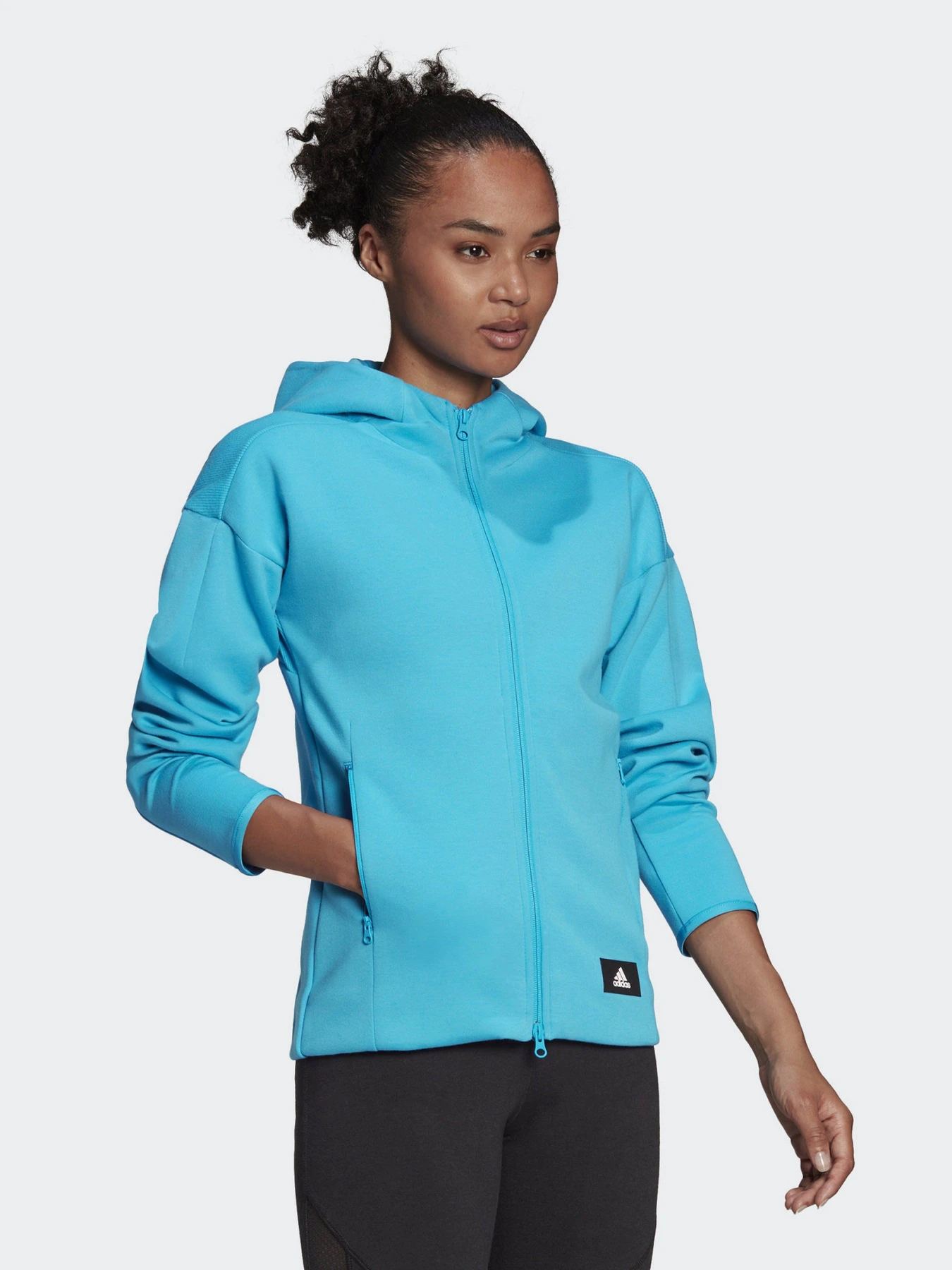 Худи и свитшоты Adidas Sportswear Mission Victory Kapuzen модель HE3081 Худи и свитшоты Adidas Sportswear Mission Victory Kapuzen модель HE3081 Фото
