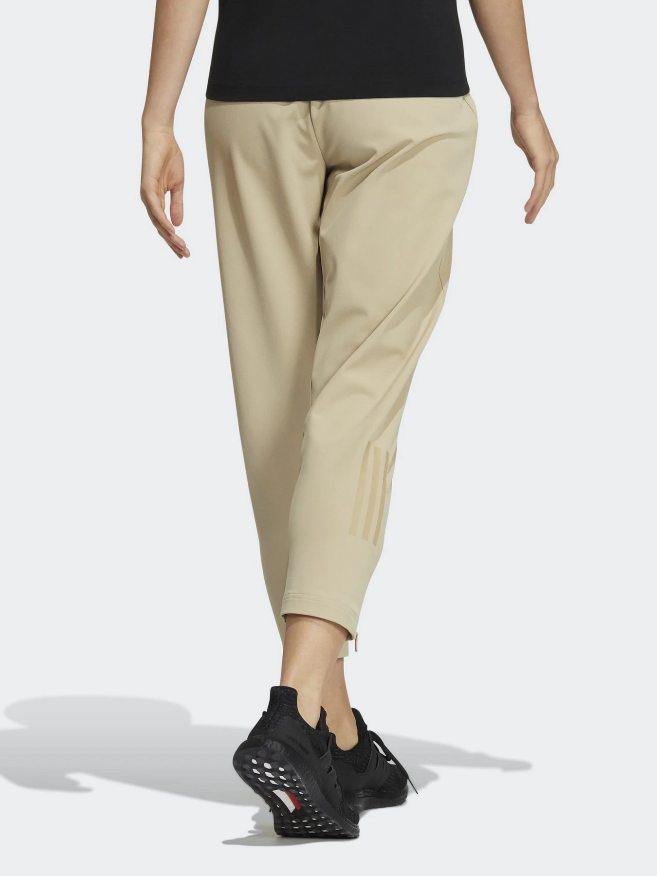 Брюки Adidas Met Woven модель HF0047 Брюки Adidas Met Woven модель HF0047 Фото