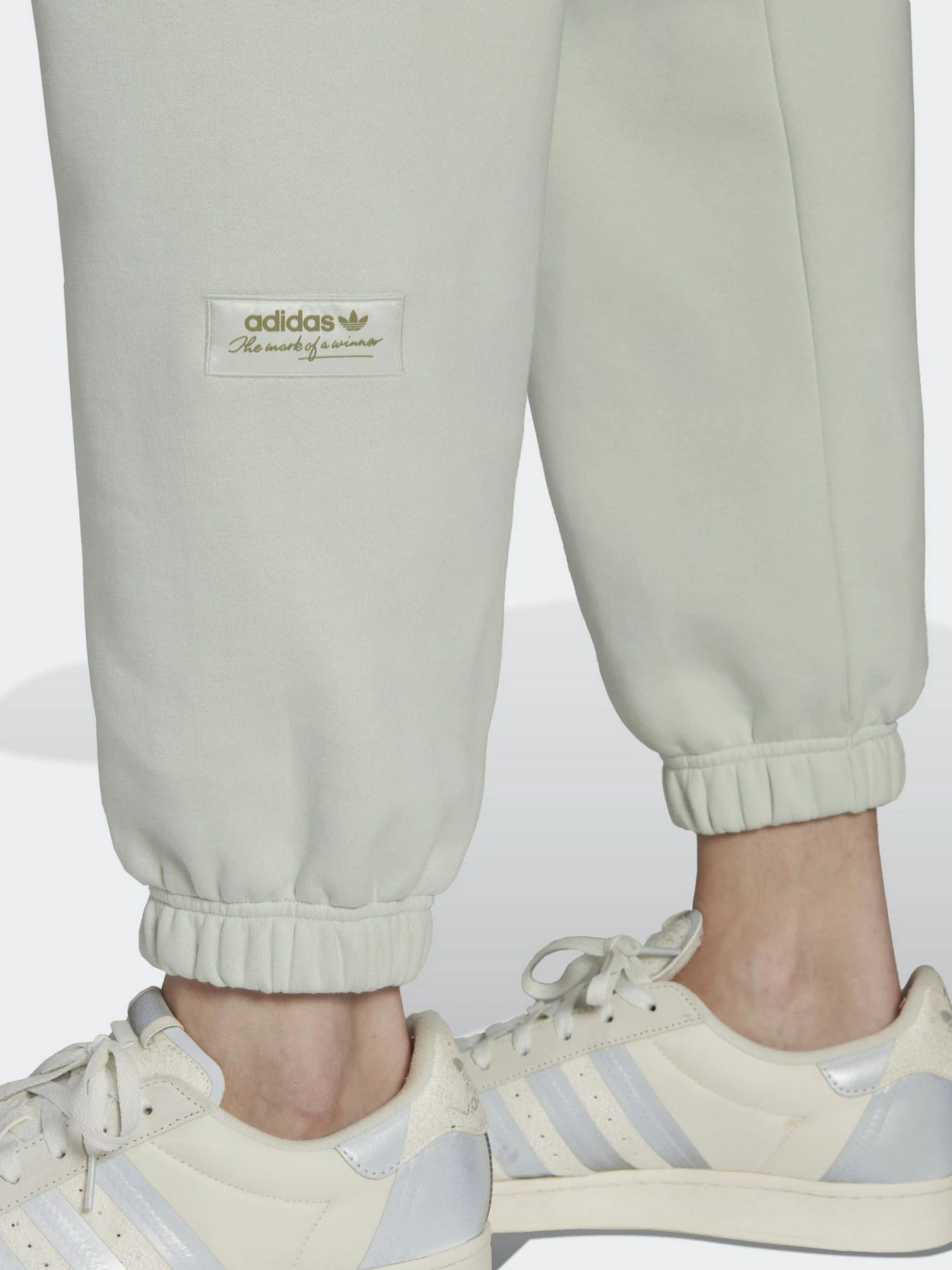 Брюки Adidas TREFOIL LINEAR модель HM2670 Фото