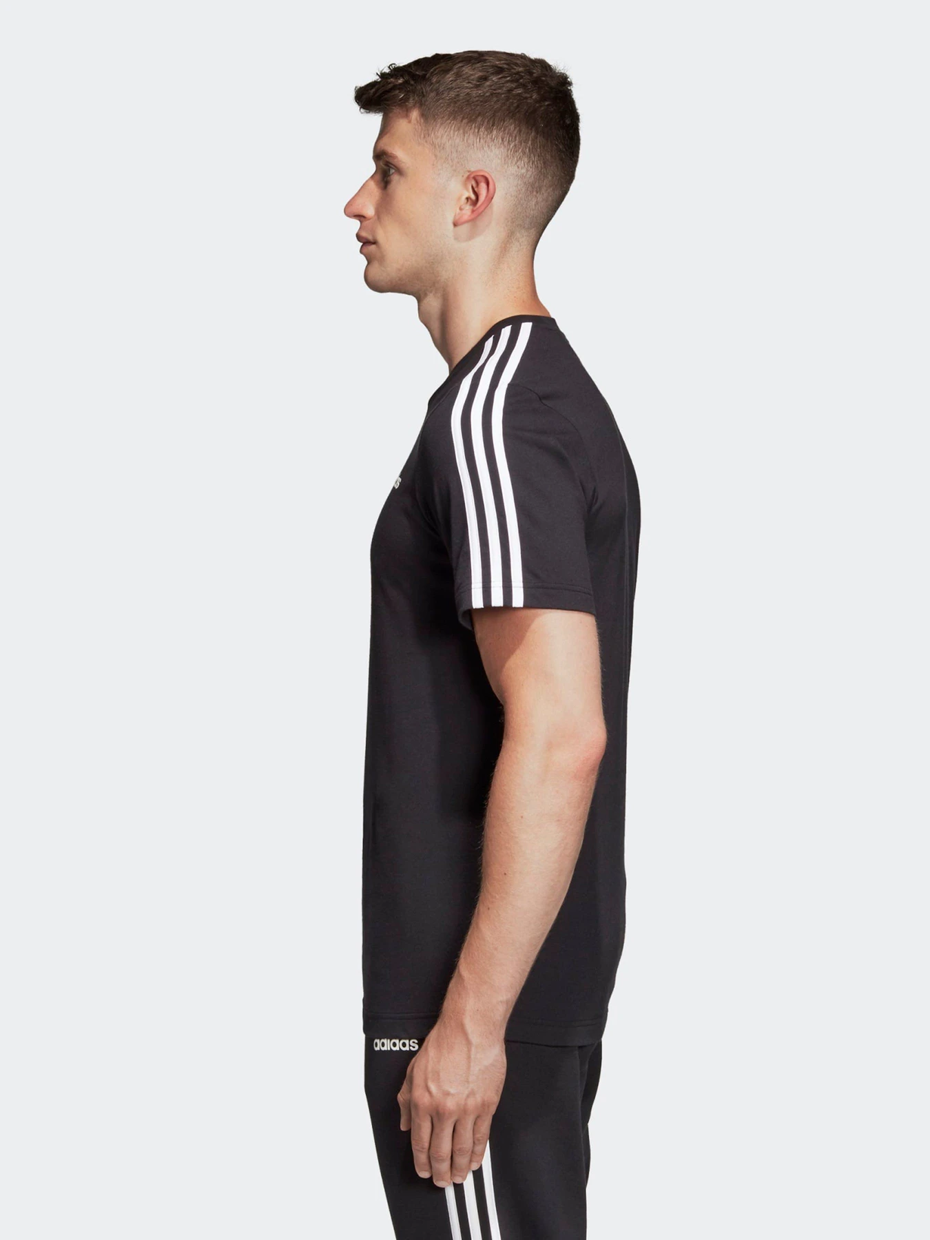 Футболки і поло Adidas ESSENTIALS 3-STRIPES TRACK модель DQ3113 Фото
