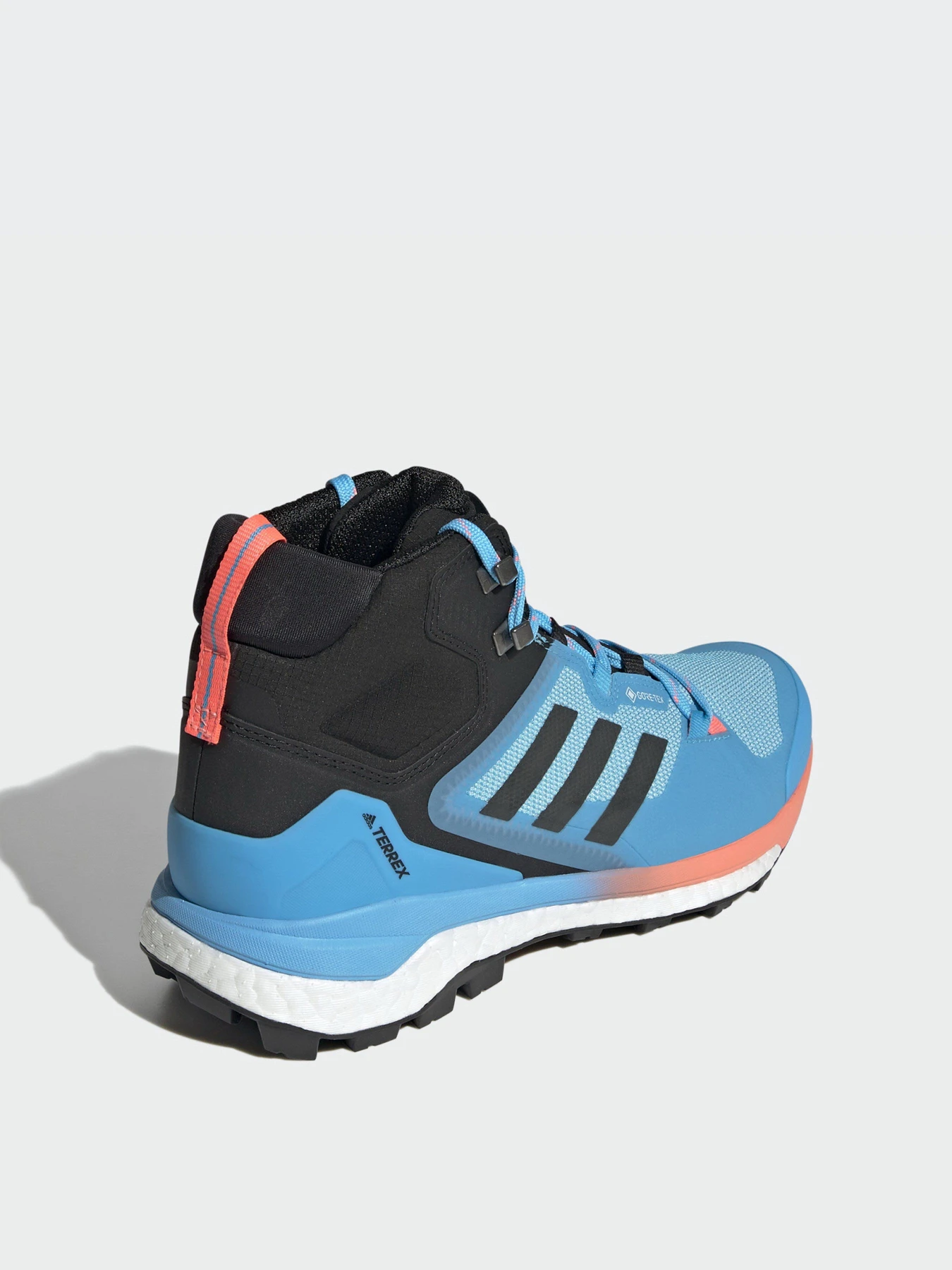 Кросівки Adidas Terrex Skychaser 2 Mid Gore-Tex модель GZ3037 Кросівки Adidas Terrex Skychaser 2 Mid Gore-Tex модель GZ3037 Фото