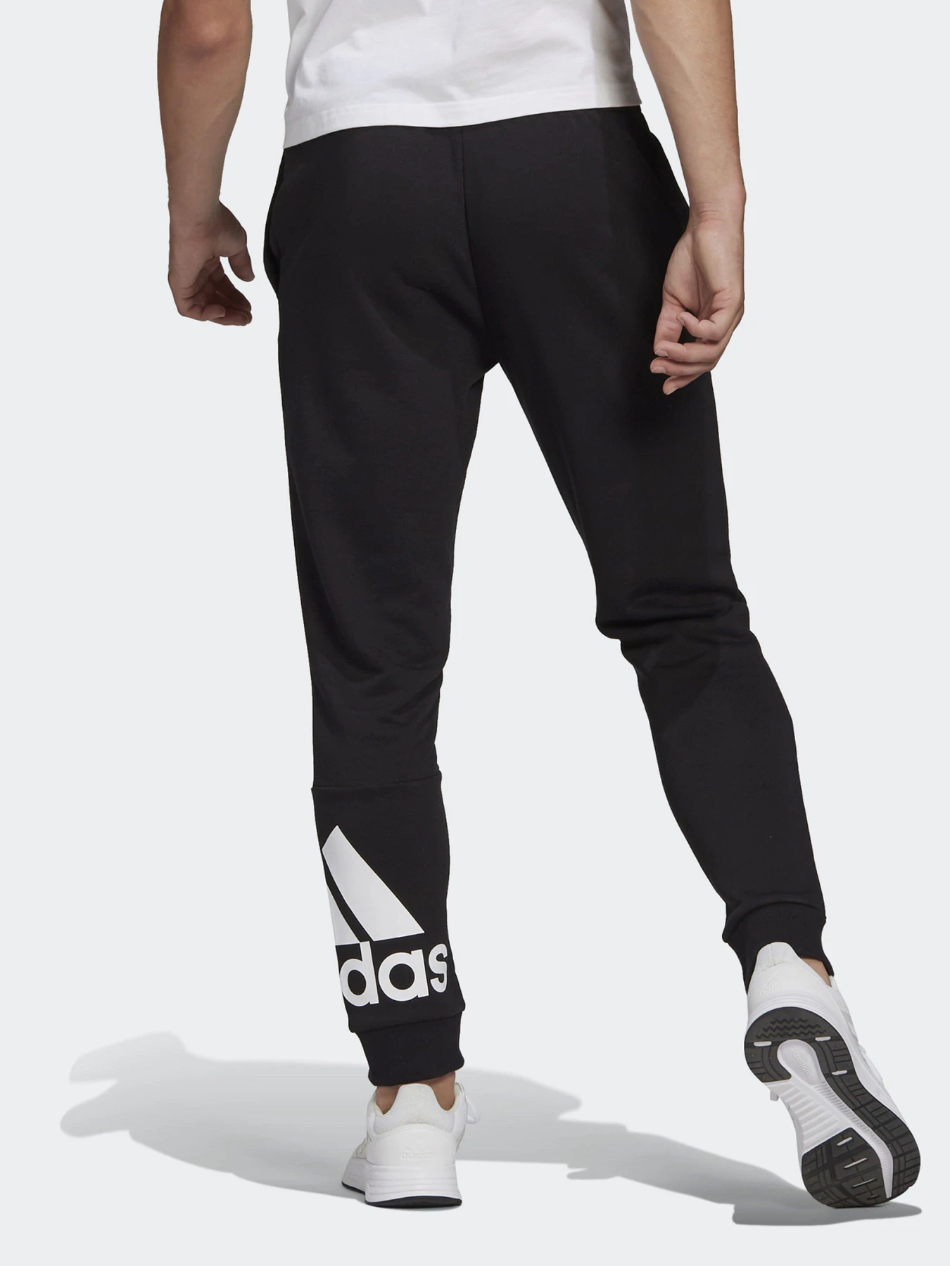 Брюки Adidas модель GK8968 Брюки Adidas модель GK8968 Фото