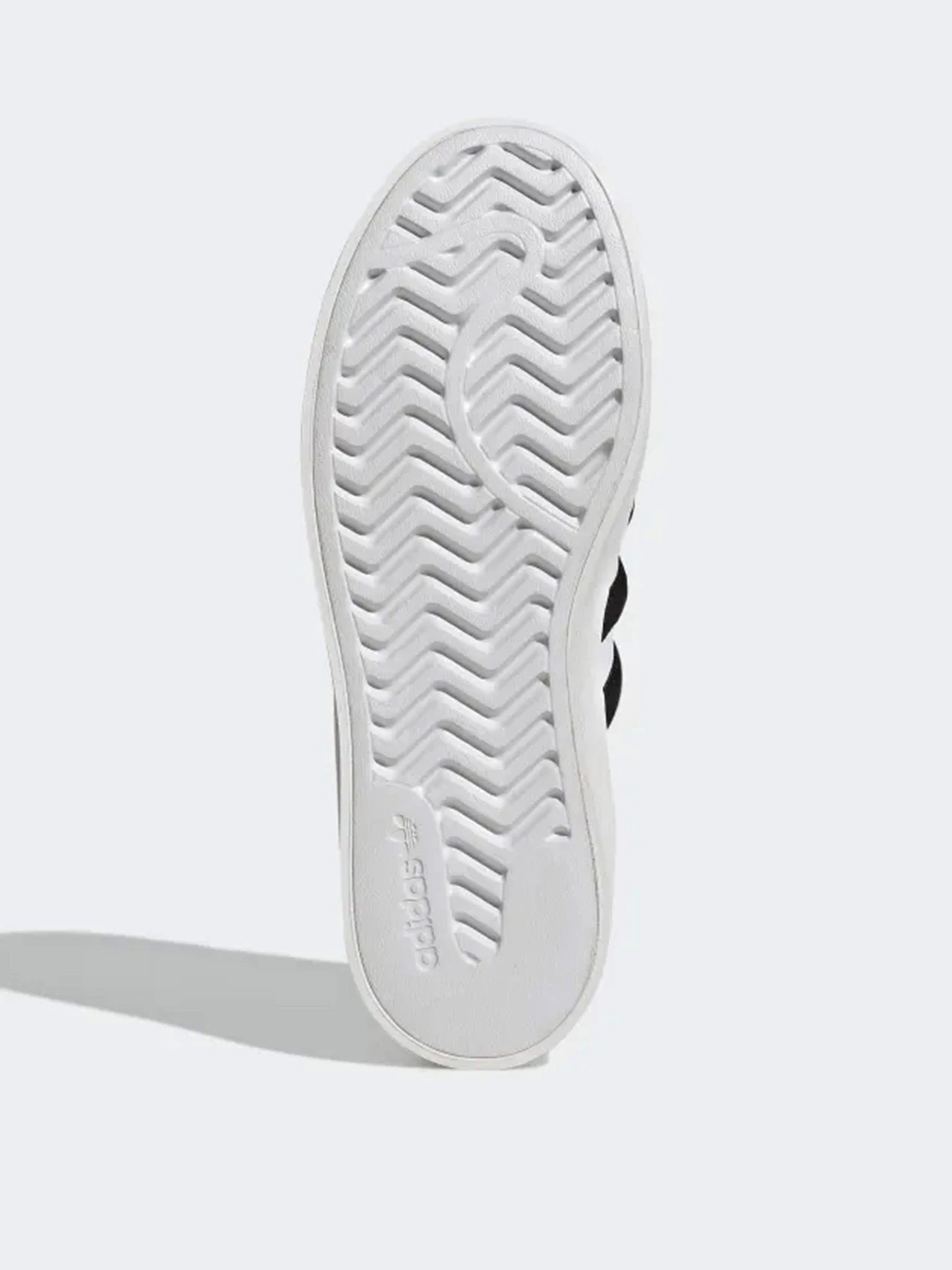 Кеды Adidas Superstar Bonega модель GX1840 Кеды Adidas Superstar Bonega модель GX1840 Фото