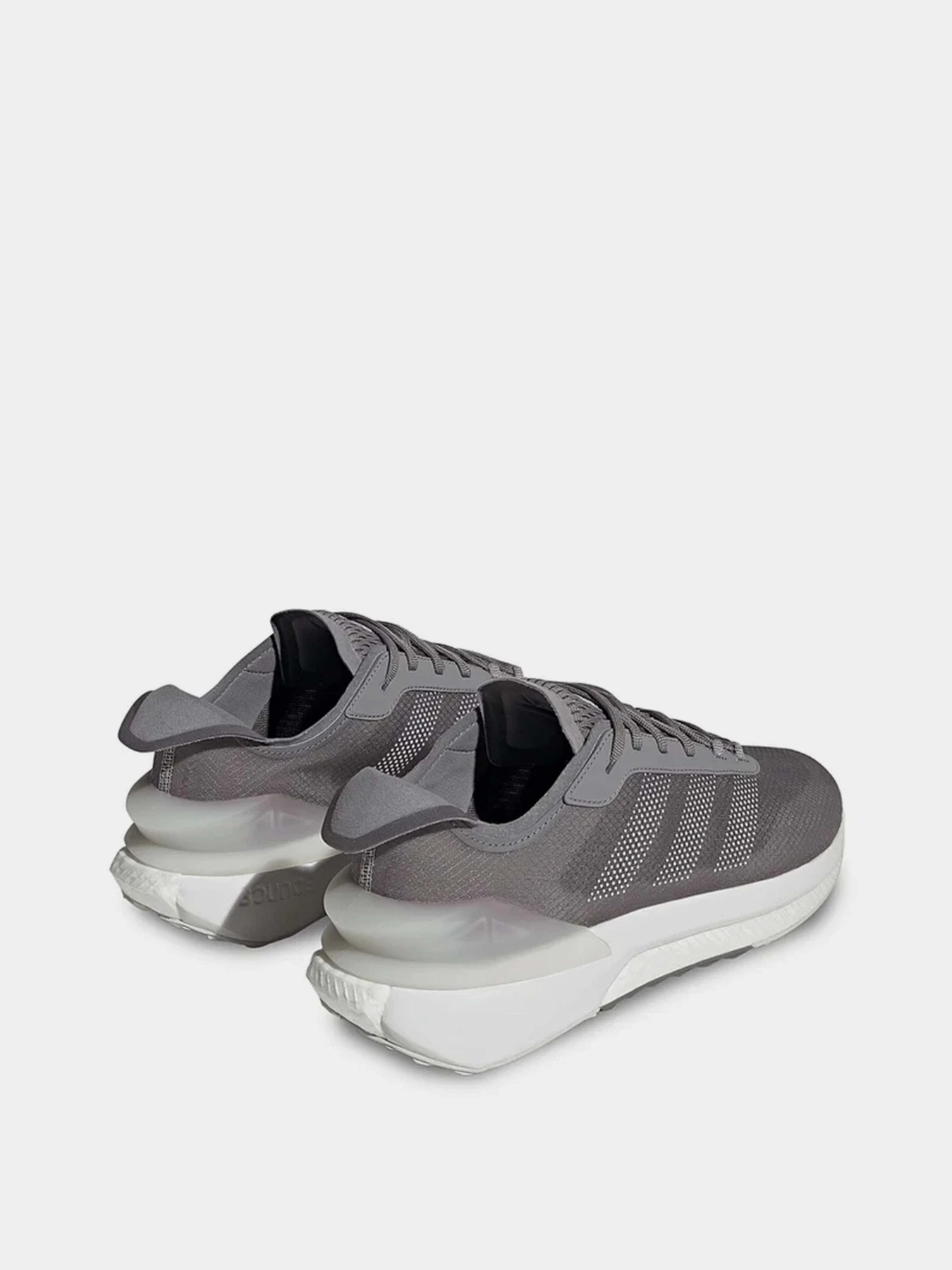 Кросівки Adidas Avryn модель HP5967 Кросівки Adidas Avryn модель HP5967 Фото